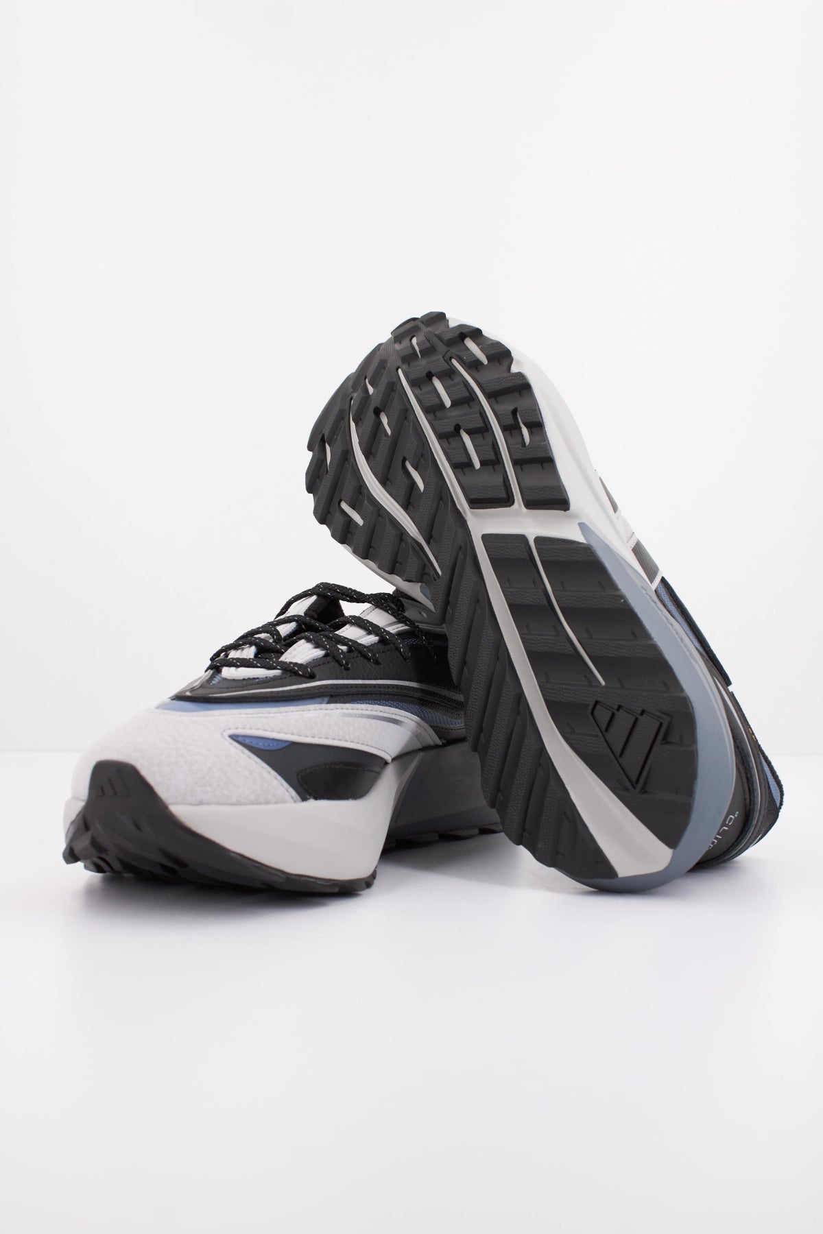 ADIDAS LIGHTBLAZE ATR en color GRIS  (5)