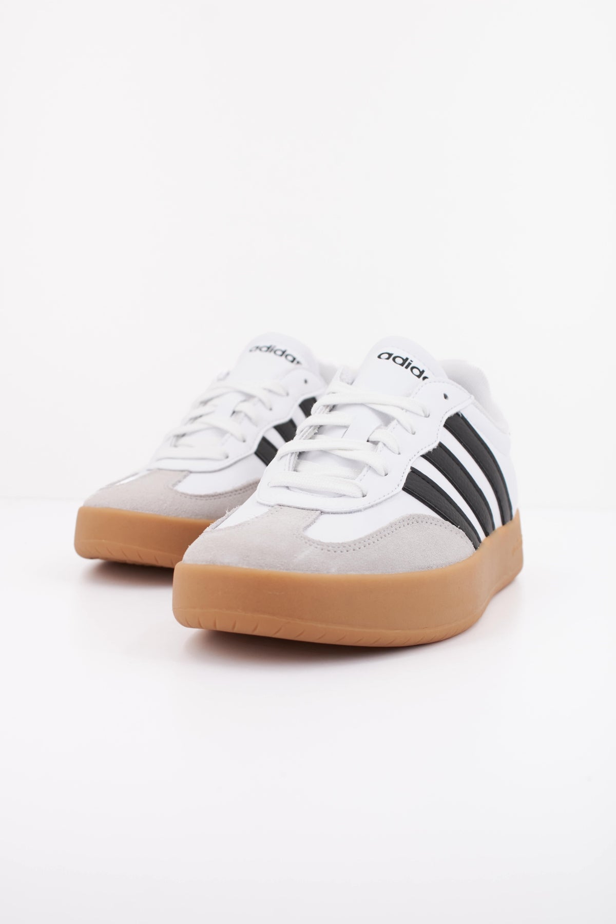 ADIDAS BARREDA en color BLANCO  (2)
