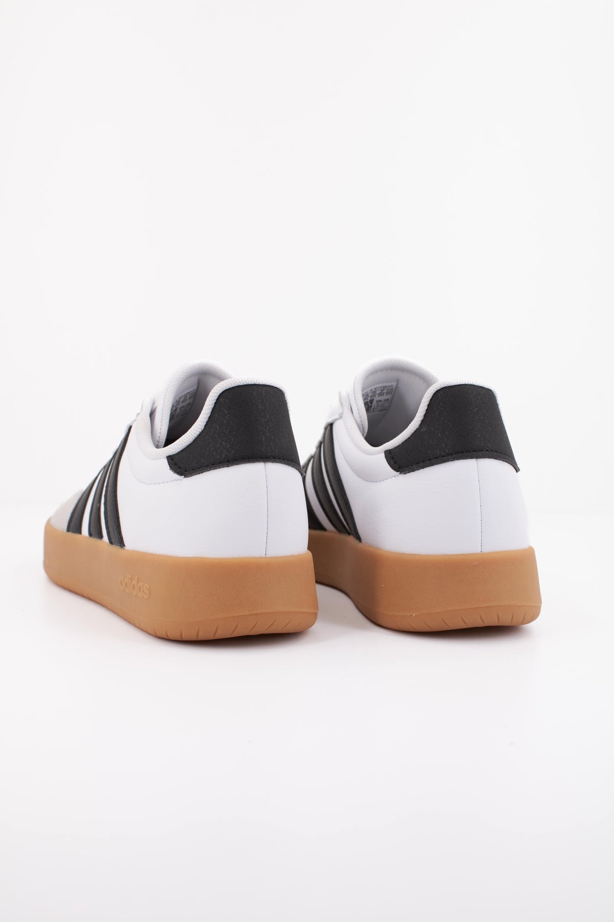 ADIDAS BARREDA en color BLANCO  (4)