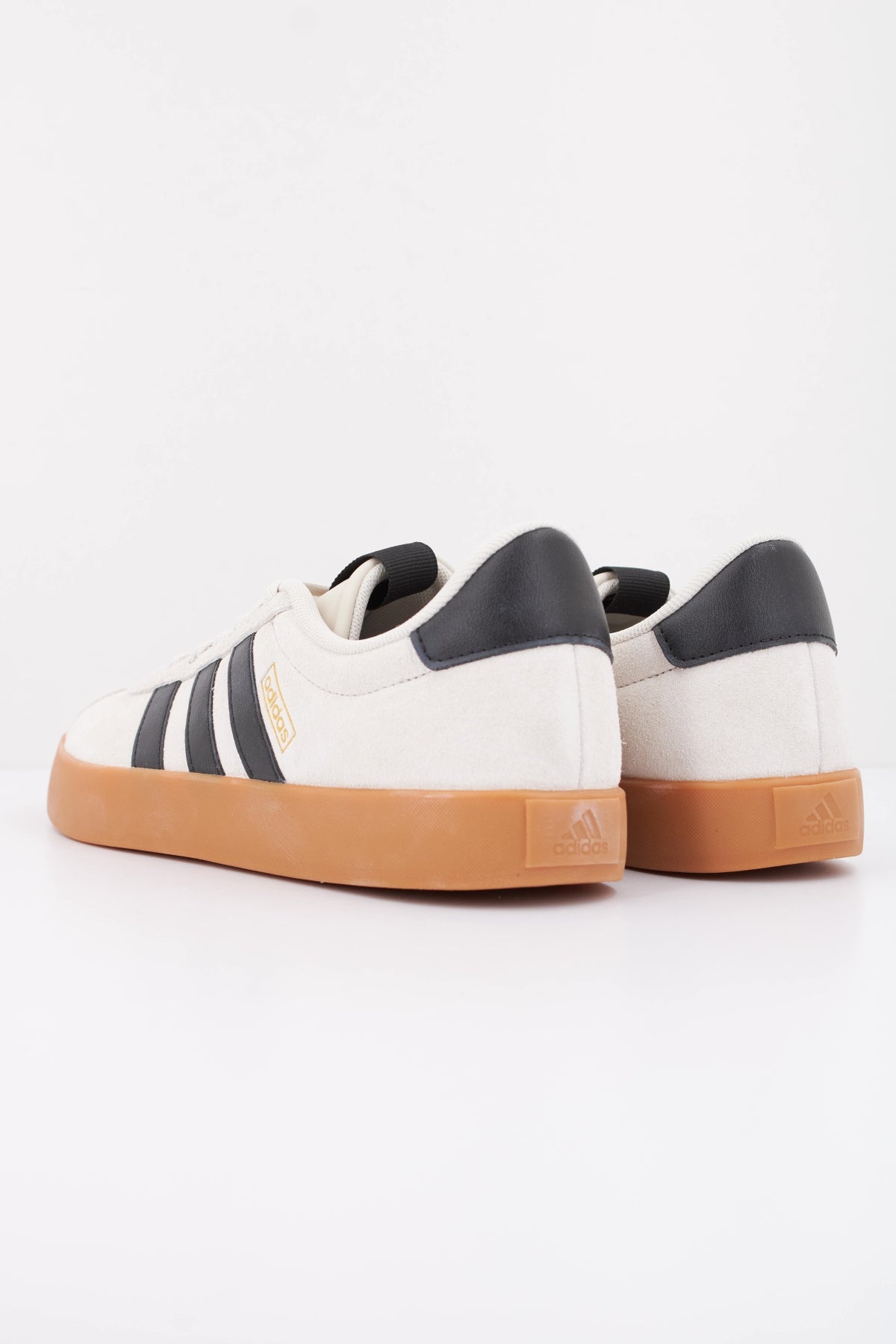 ADIDAS VL COURT . en color BEIS  (4)