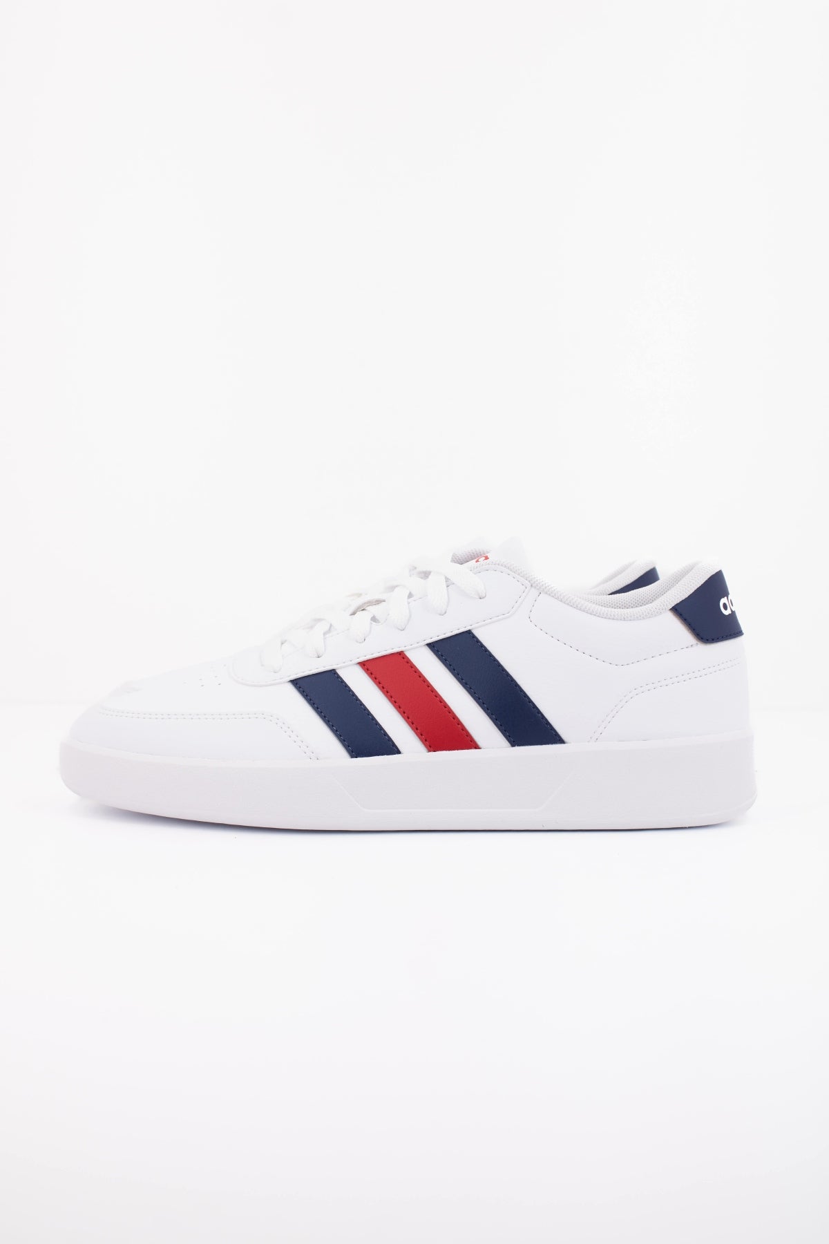 ADIDAS BREAKNET . en color BLANCO  (1)