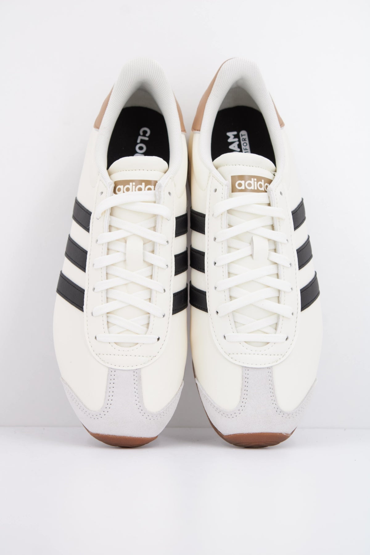 ADIDAS RUNVISTA en color BLANCO  (3)