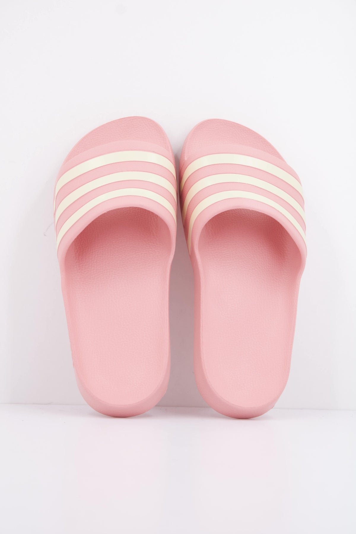 ADIDAS ADILETTE AQUA en color ROSA  (3)