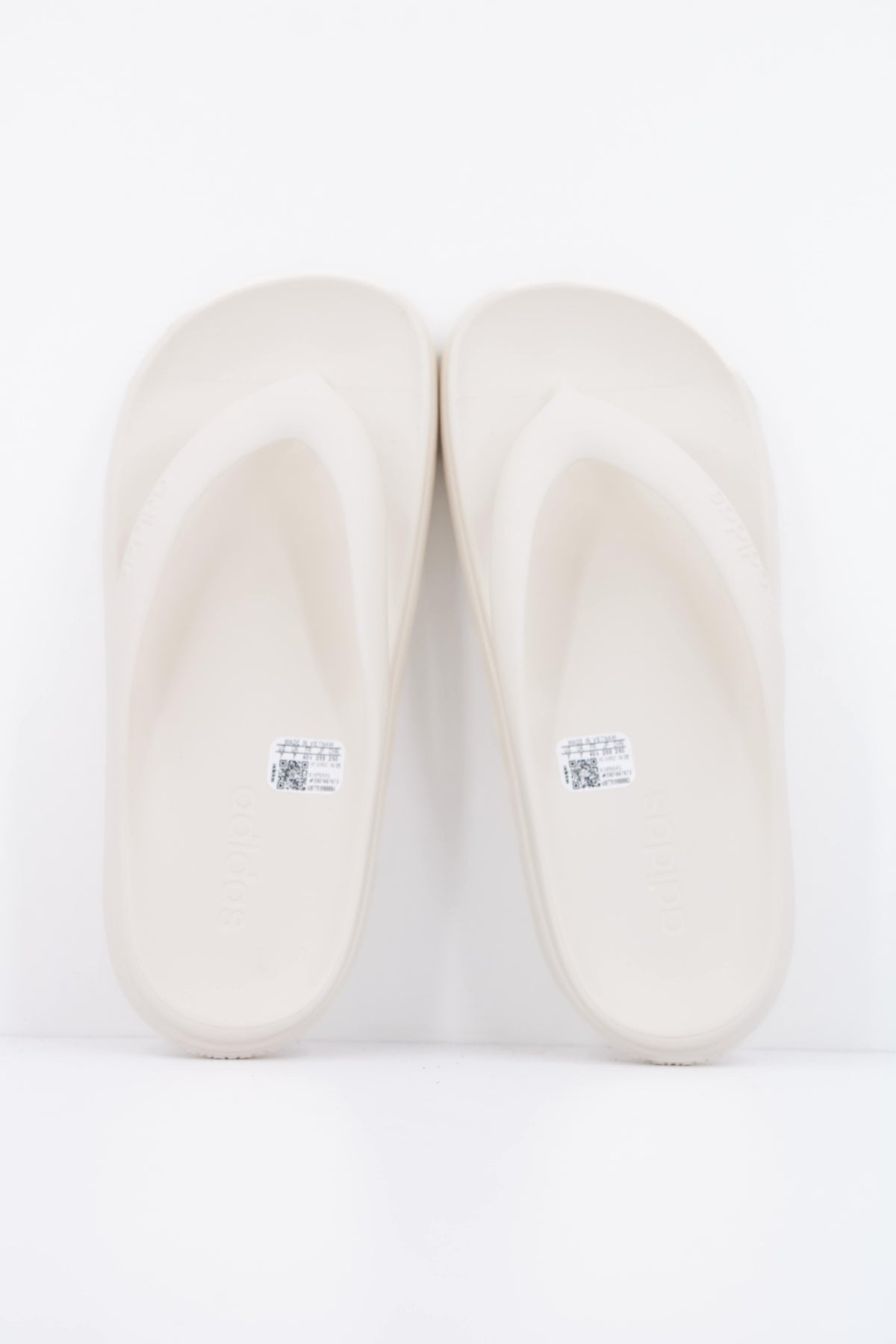 ADIDAS ADILETTE LUMIA FLIP en color BEIS  (3)