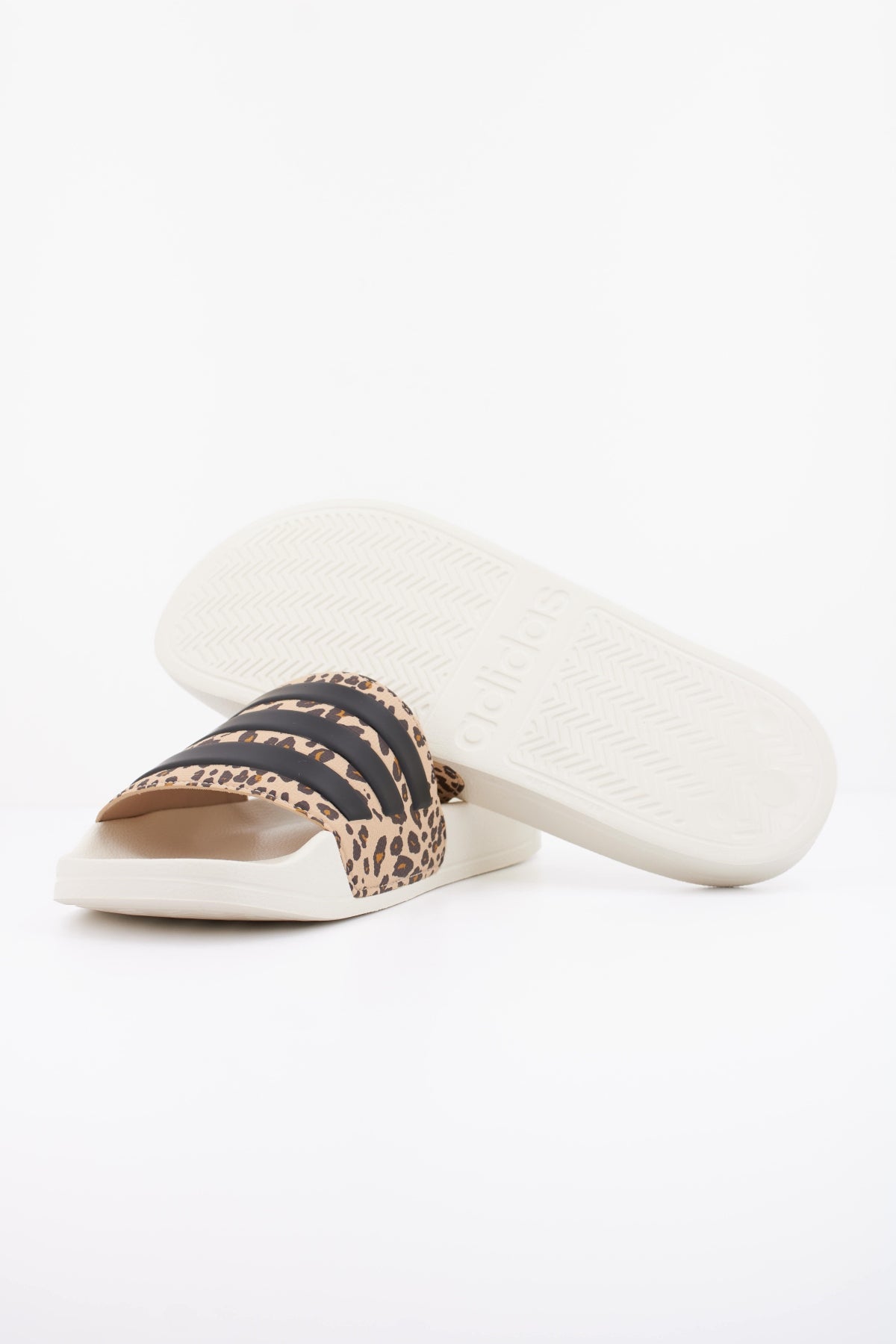 ADIDAS ADILETTE SHOWER en color ANIMAL PRINT  (5)