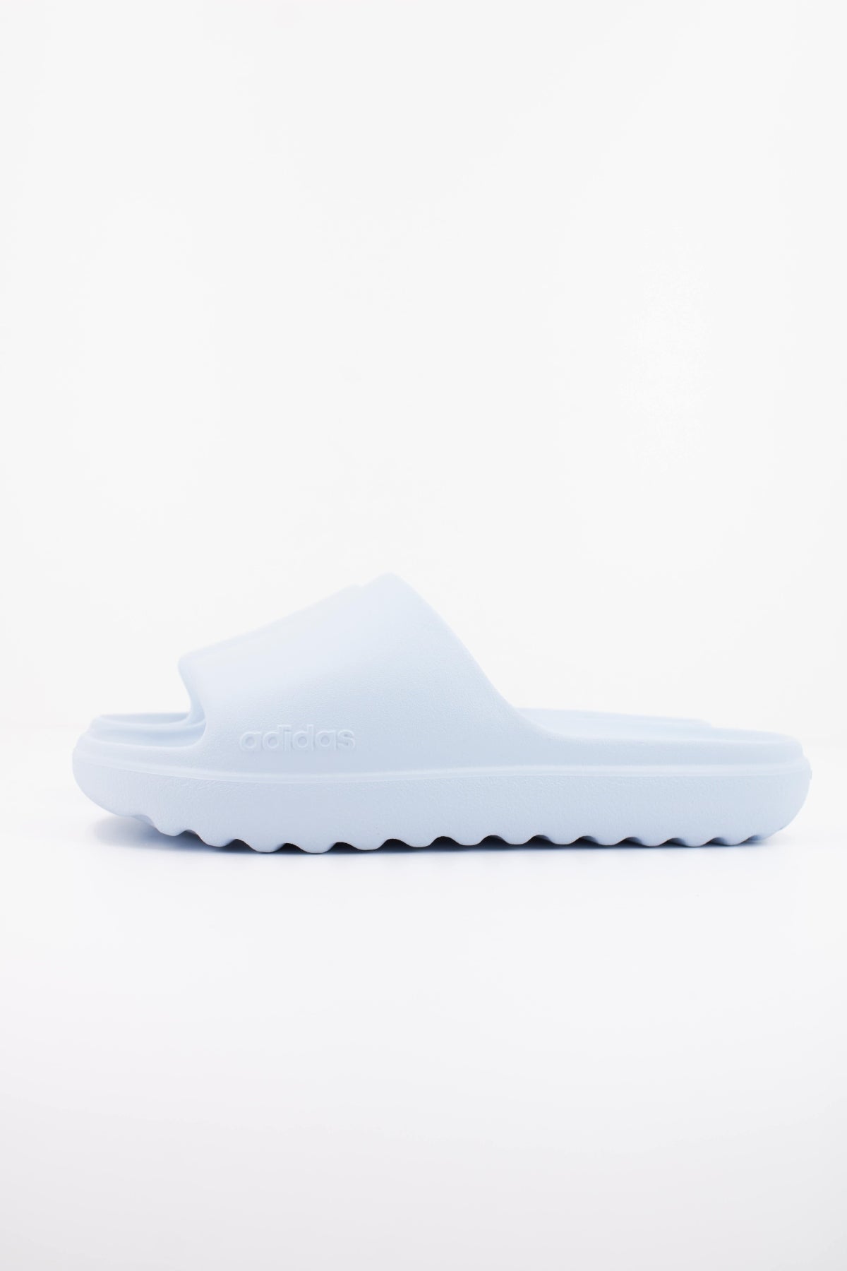 ADIDAS ADILETTE LUMIA en color AZUL  (1)