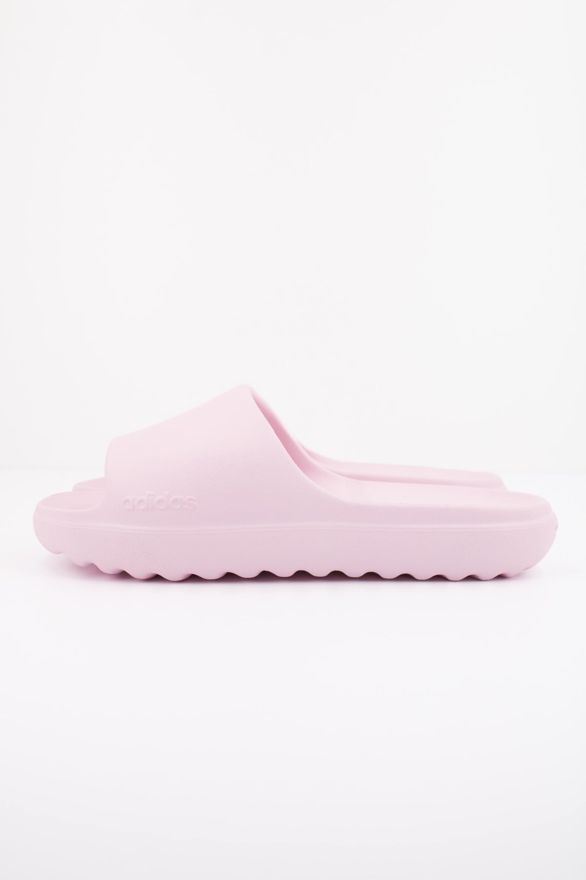 ADIDAS ADILETTE LUMIA en color ROSA  (1)