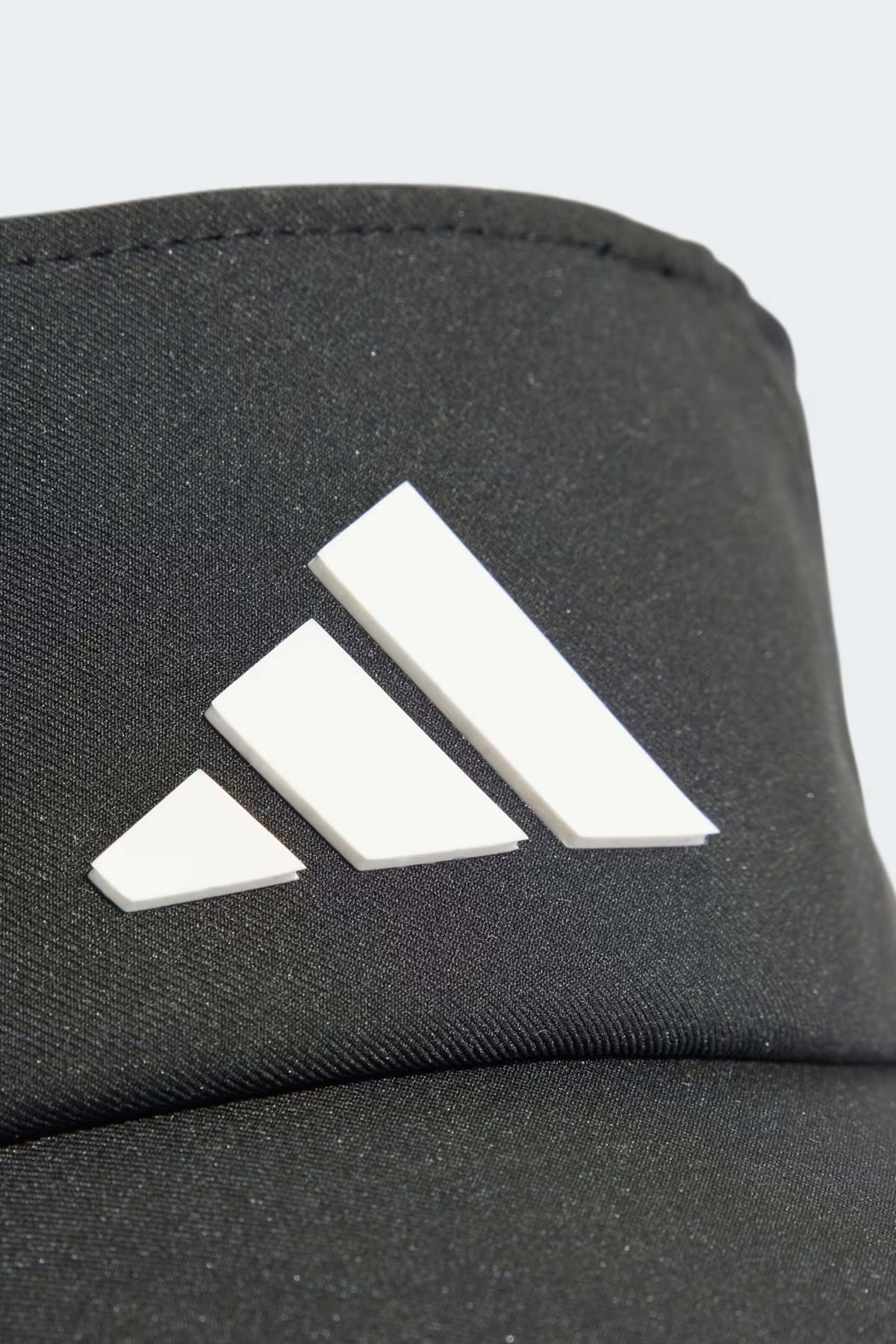 ADIDAS JN  en color NEGRO  (3)