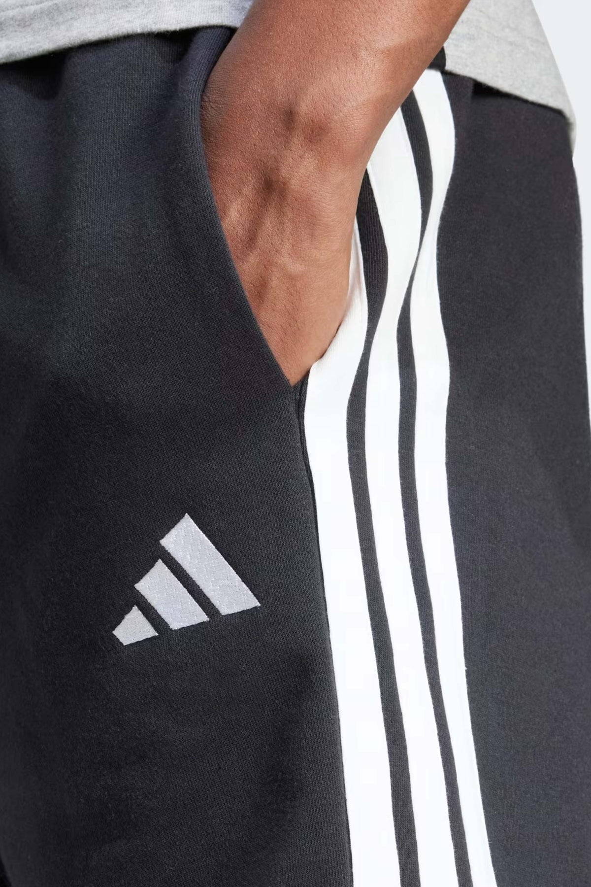 ADIDAS JE M en color NEGRO  (4)