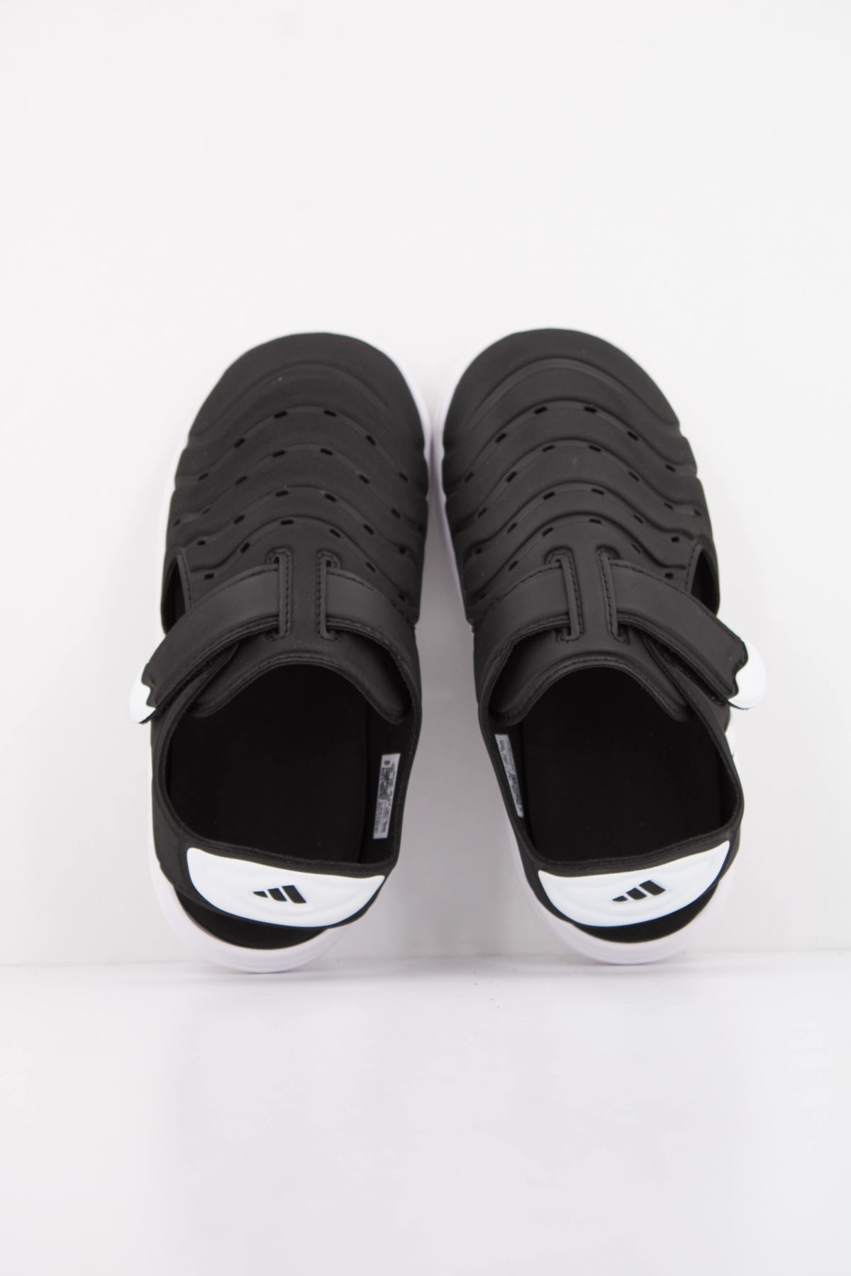 ADIDAS JP SANDALIA WATER en color NEGRO  (3)