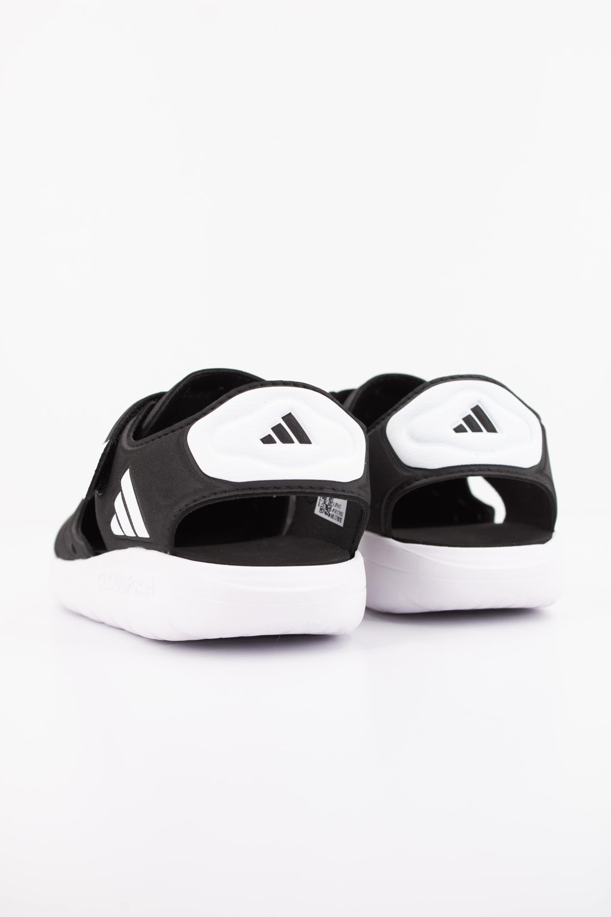 ADIDAS JP SANDALIA WATER en color NEGRO  (4)