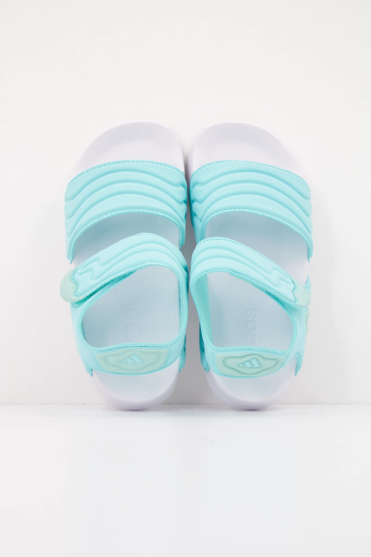 ADIDAS ADILETTE en color AZUL  (3)