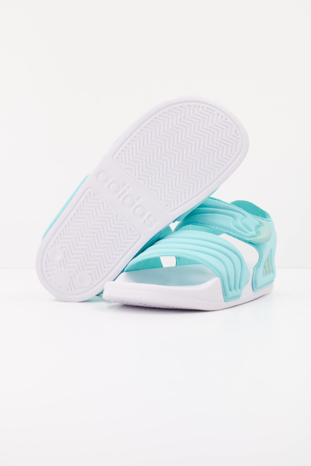 ADIDAS ADILETTE en color AZUL  (5)