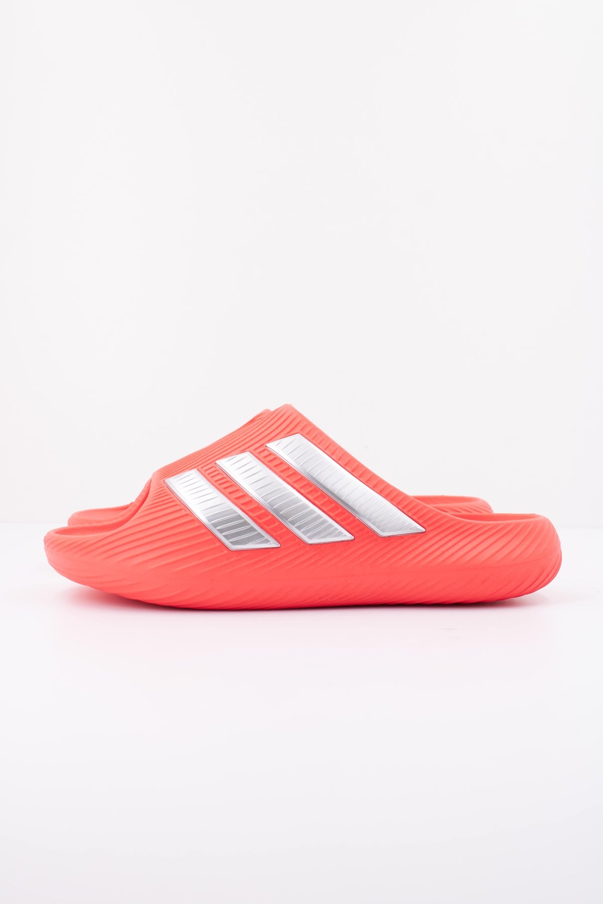 ADIDAS PURECHILL SLIDE en color ROJO  (1)