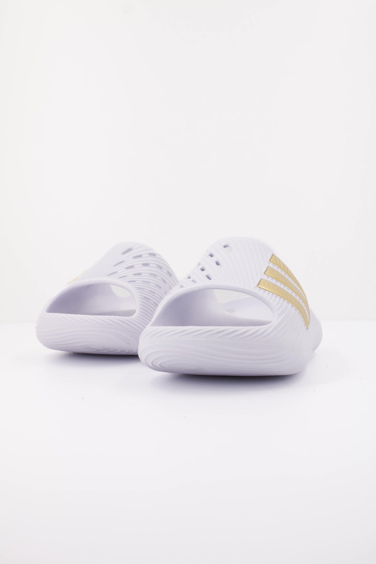 ADIDAS PURECHILL SLIDE en color BLANCO  (2)