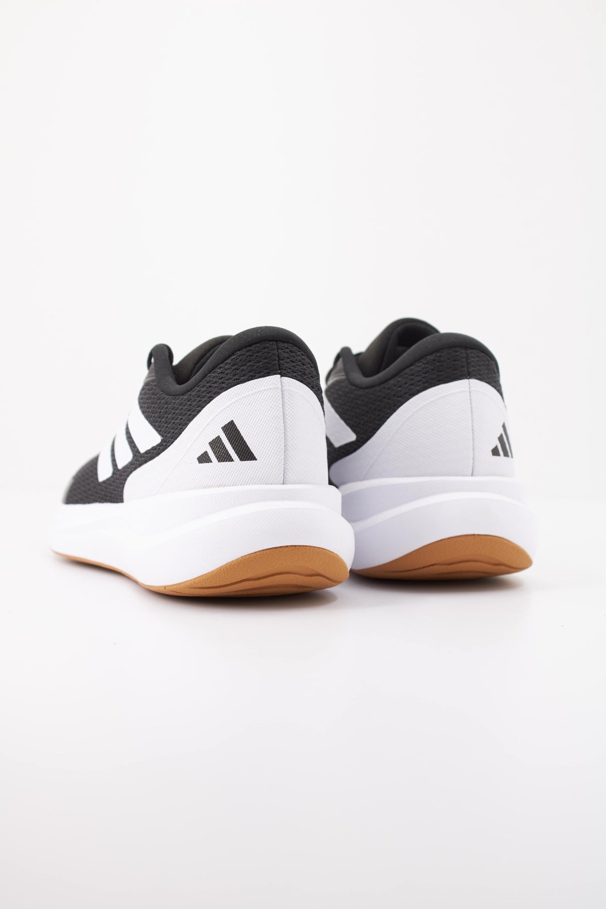 ADIDAS RUNFALCON  J en color NEGRO  (4)
