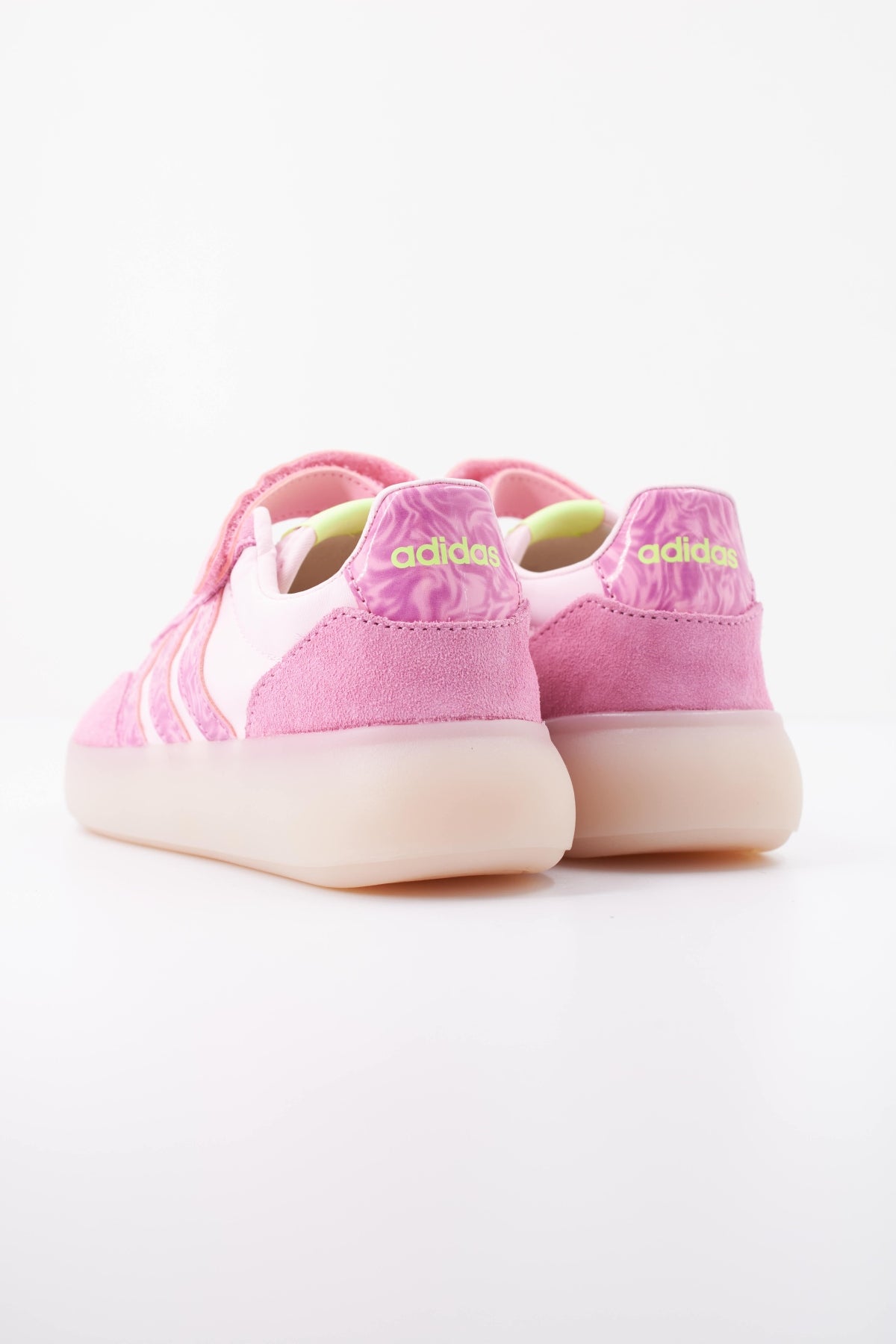 ADIDAS BARREDA DECODE EL C en color ROSA  (4)