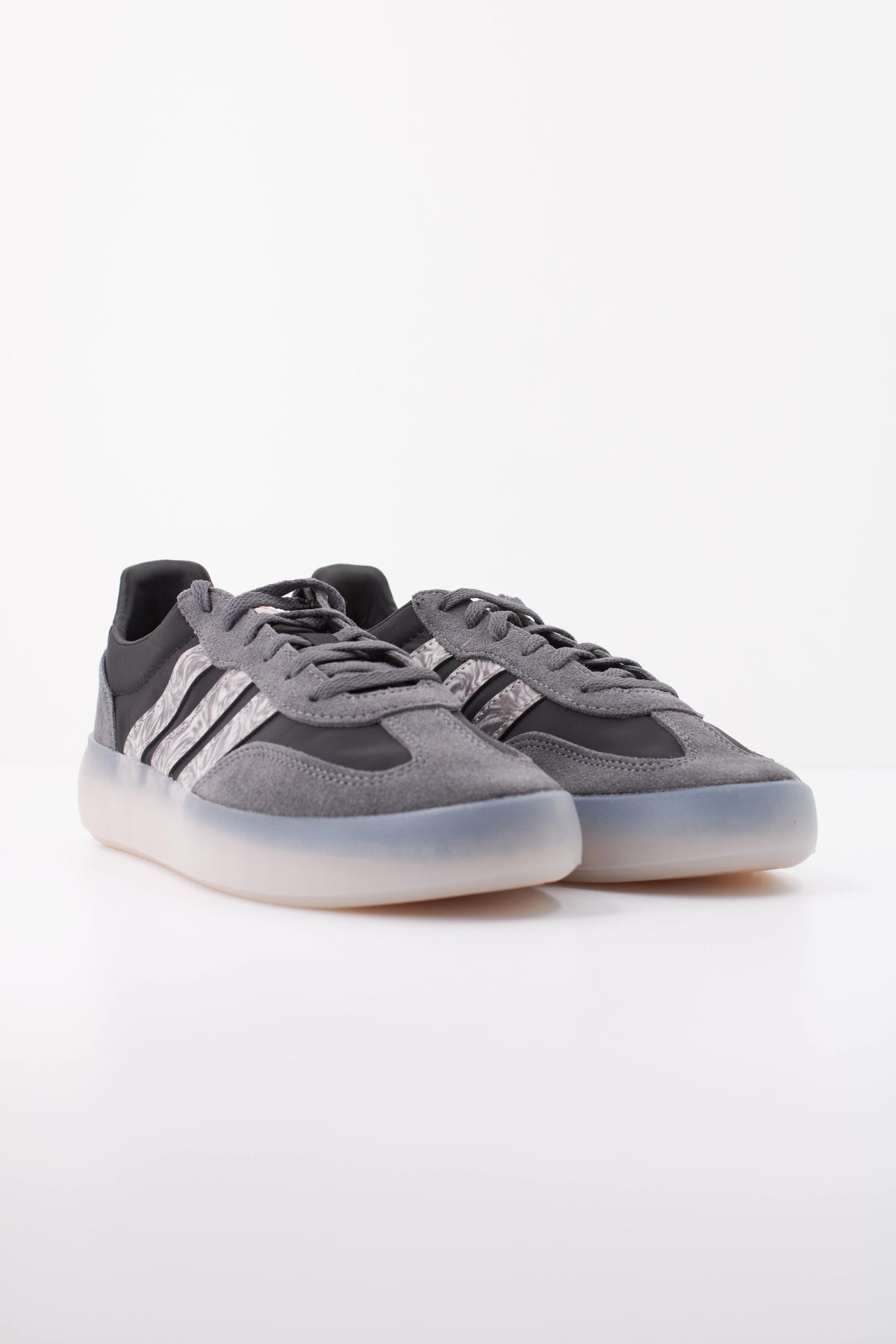 ADIDAS BARREDA DECODE J en color NEGRO  (2)