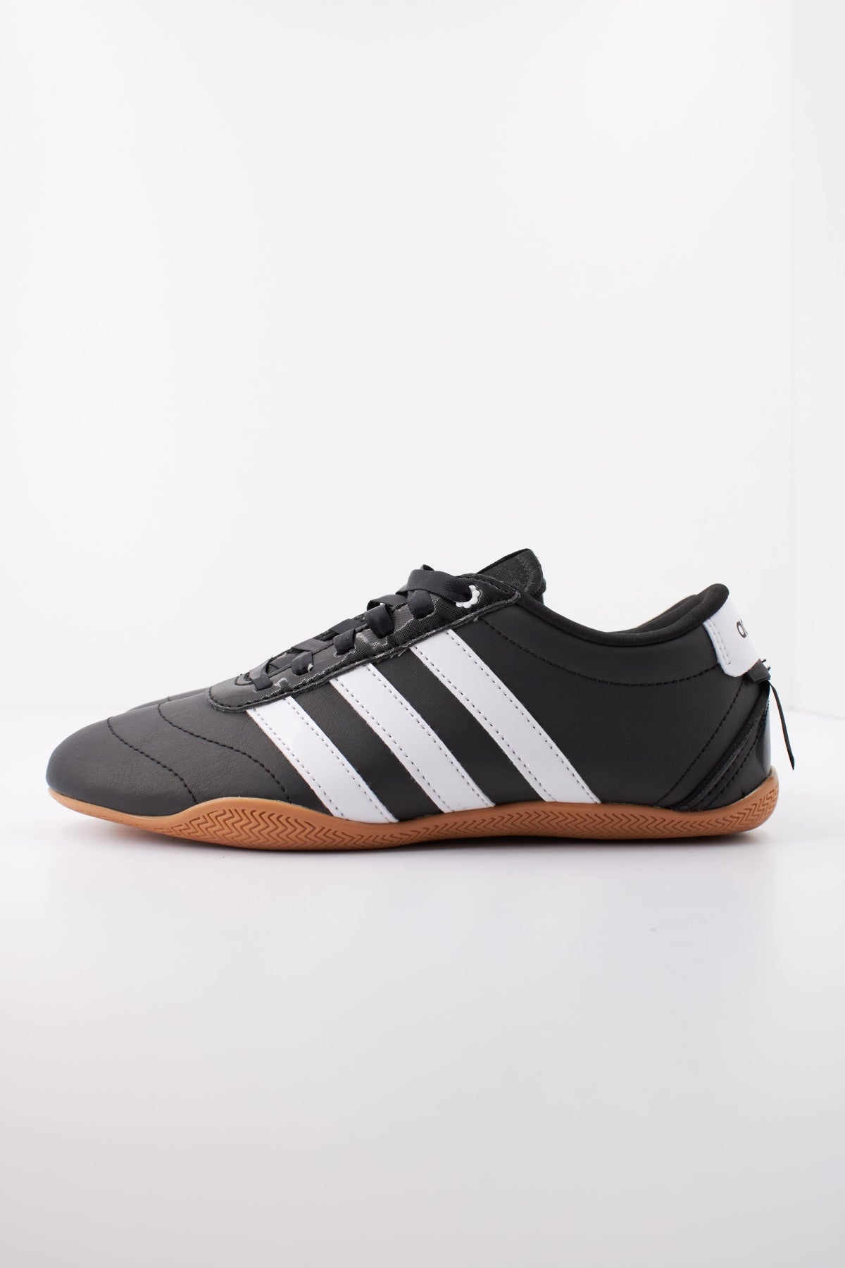 ADIDAS GRAND COURT LO GIRL en color NEGRO  (1)
