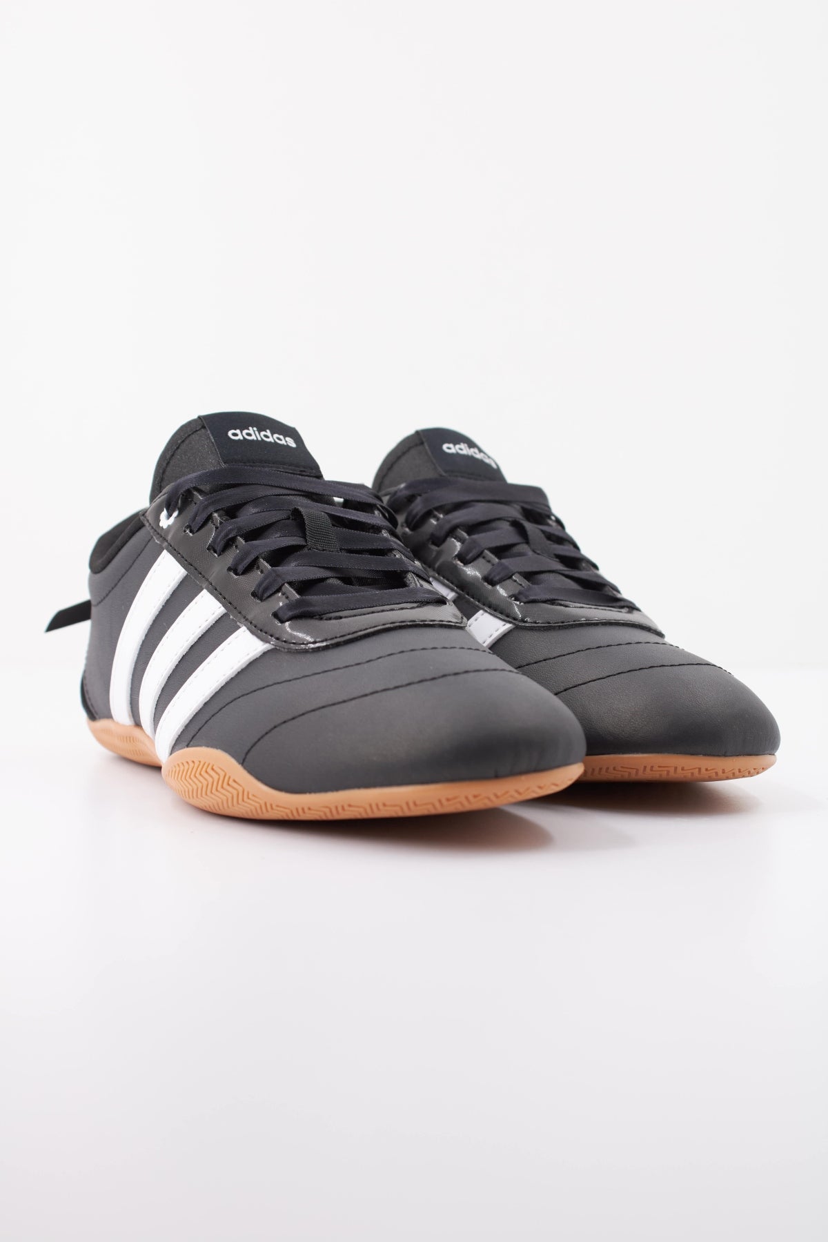 ADIDAS GRAND COURT LO GIRL en color NEGRO  (2)