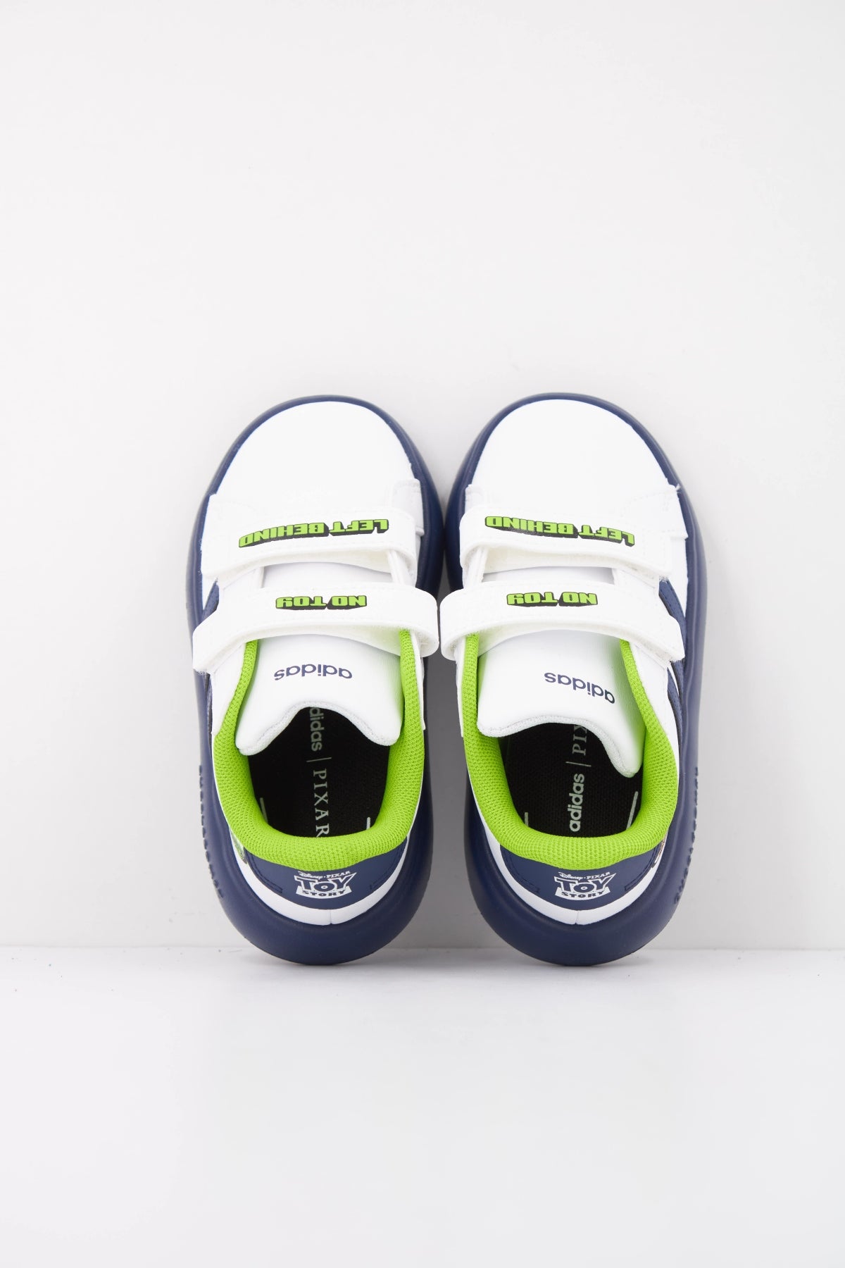 ADIDAS GRAND COURT TOY STO en color BLANCO  (3)