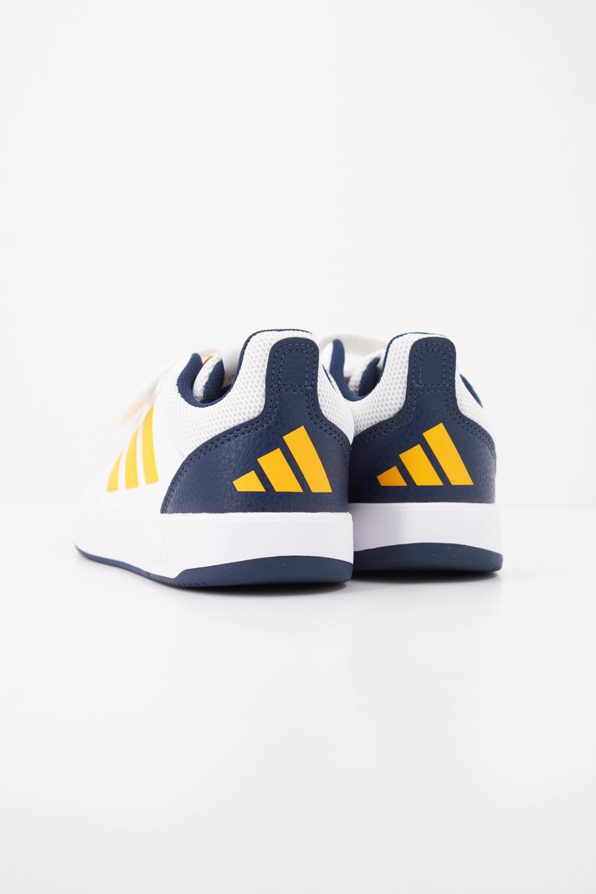 ADIDAS TENSAUR SPORT . en color BLANCO  (4)