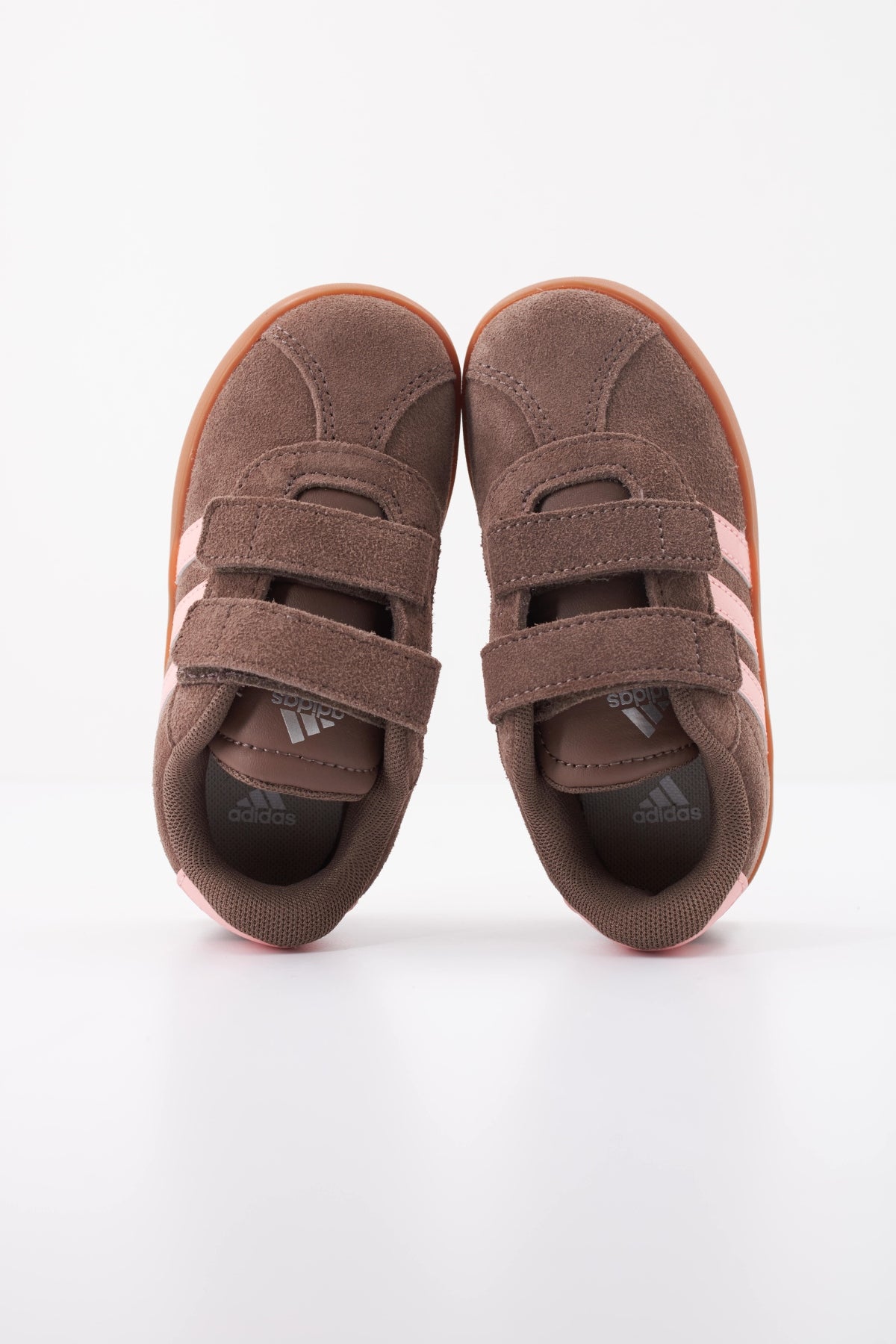 ADIDAS KK VL  en color MARRON  (3)