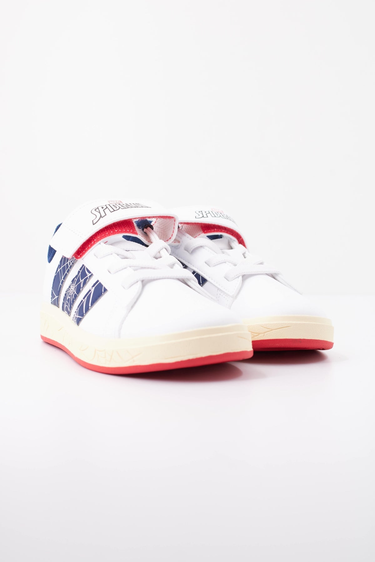 ADIDAS KI GRAND COURT SPIDER en color BLANCO  (2)