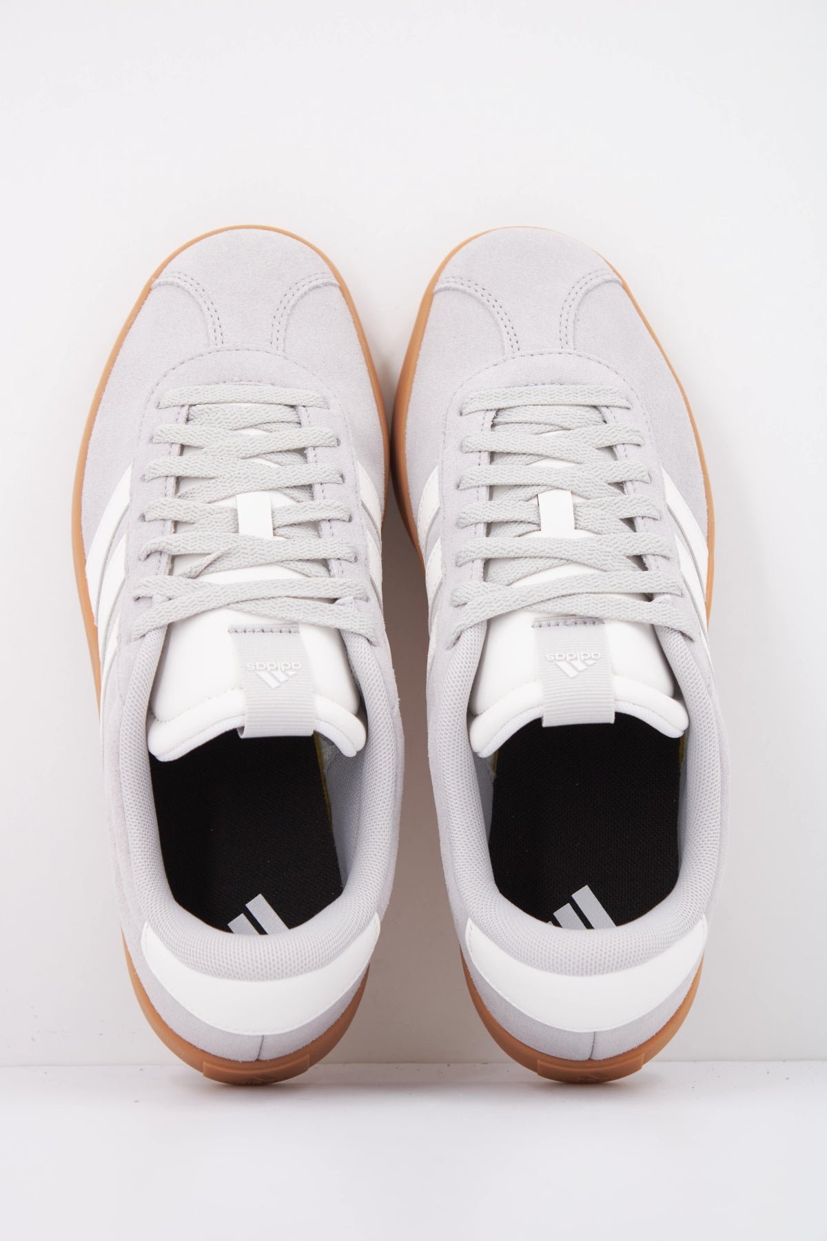 ADIDAS VL COURT . en color GRIS  (3)