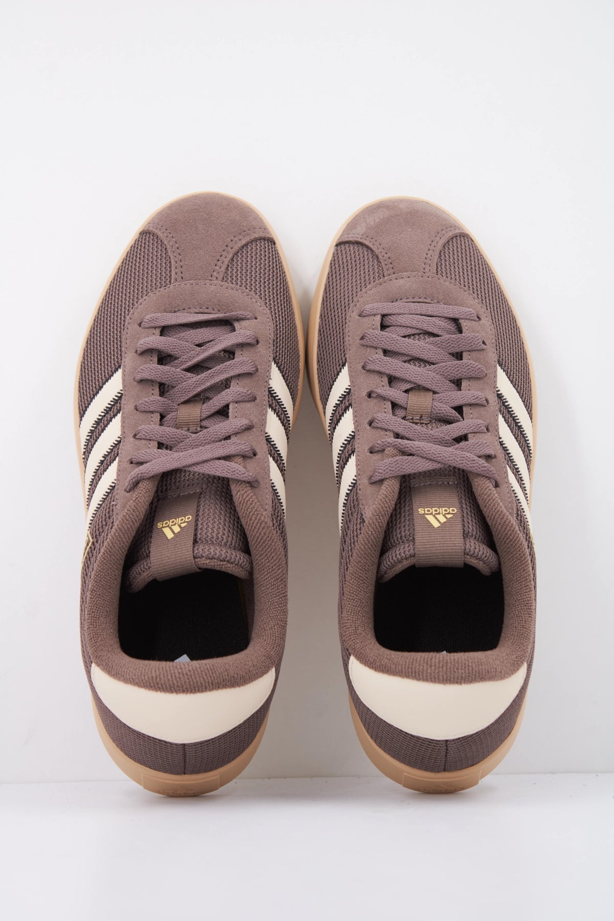 ADIDAS  en color MARRON  (3)