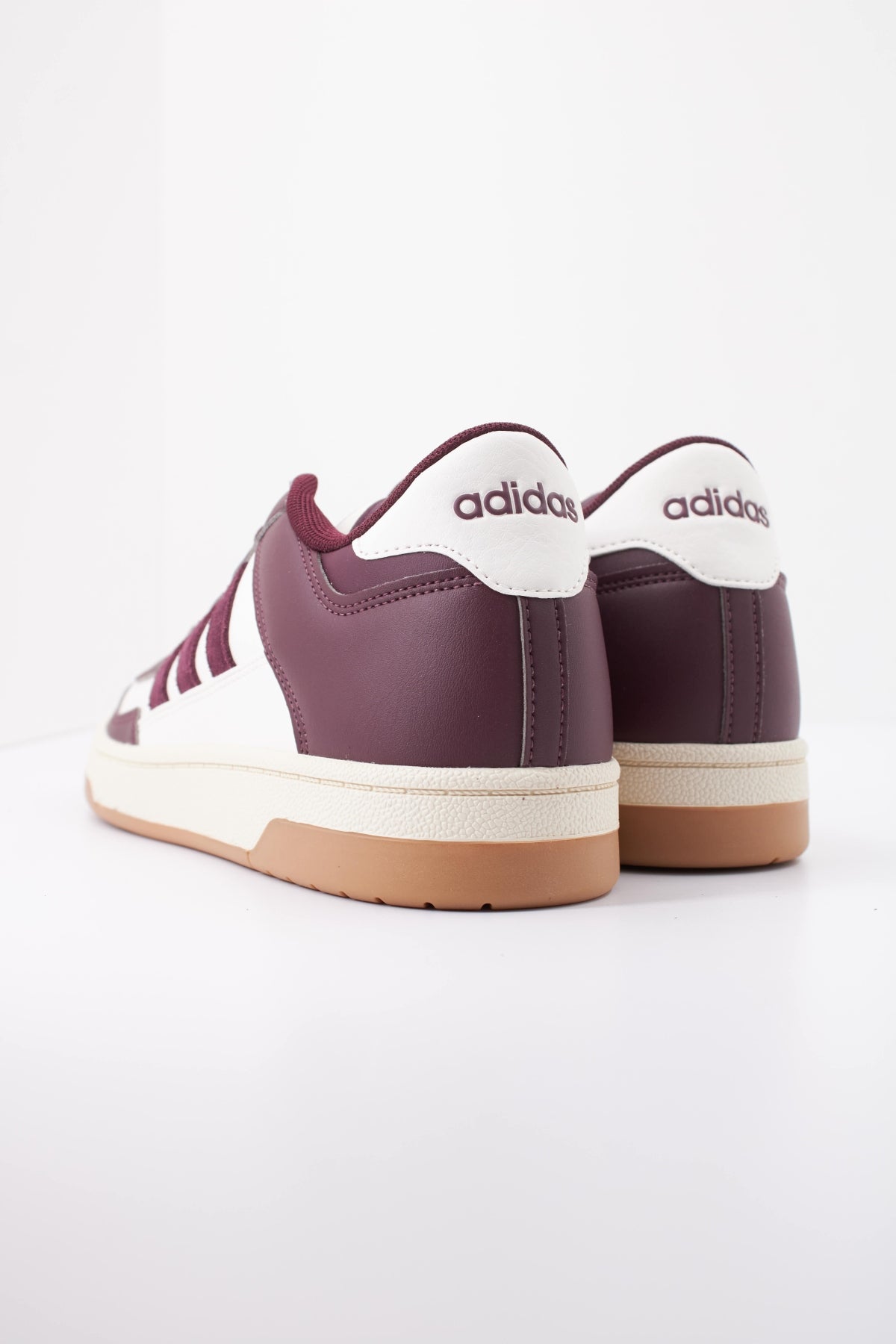 ADIDAS RAPID COURT LOW en color BURDEOS  (4)