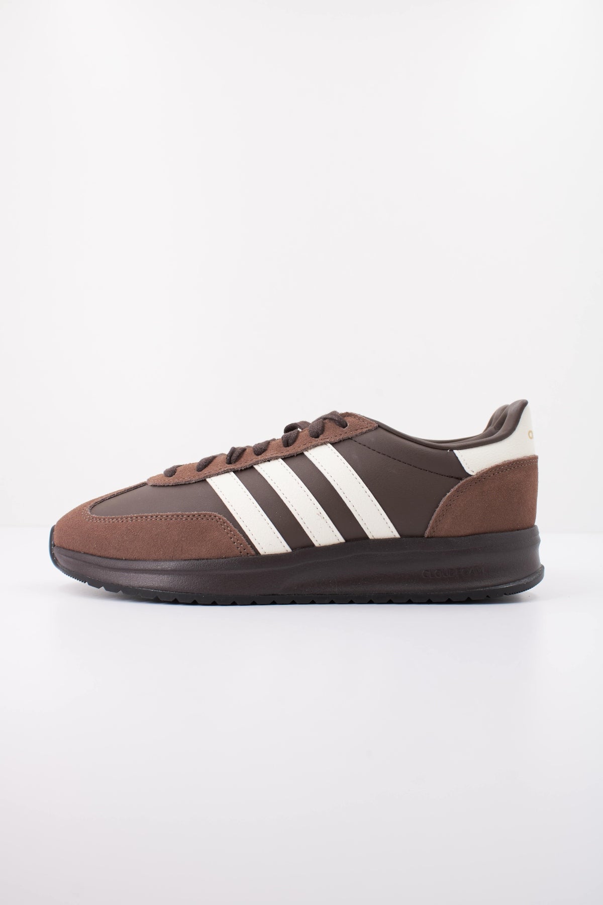 ADIDAS RUN s . en color MARRON  (1)