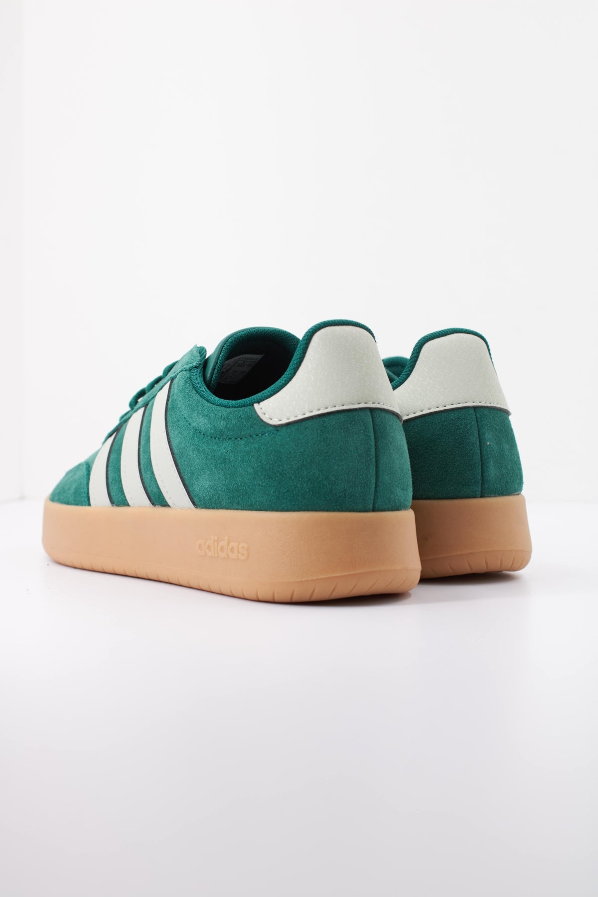 ADIDAS BARREDA en color VERDE  (4)
