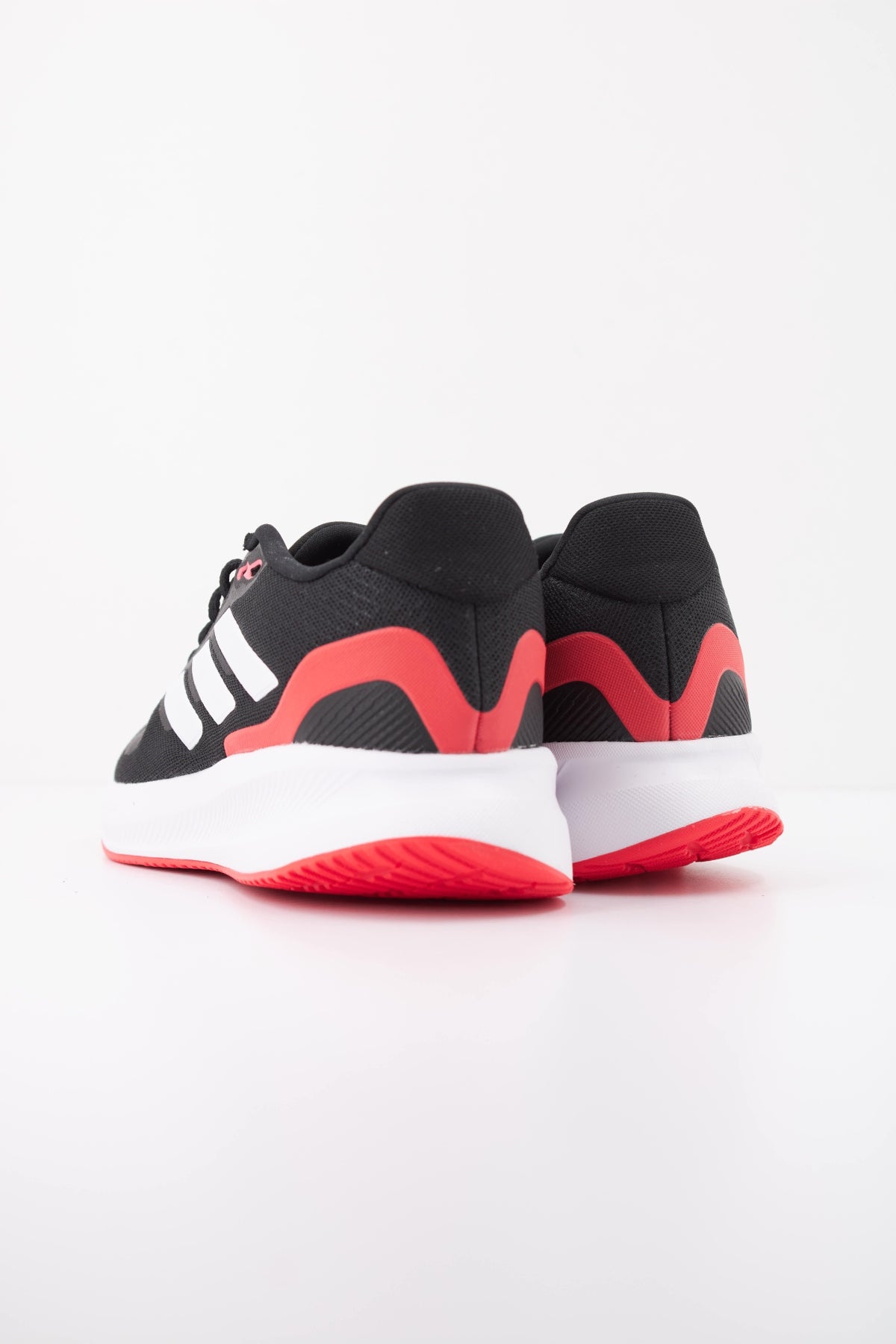 ADIDAS RUNFALCON  J en color NEGRO  (4)