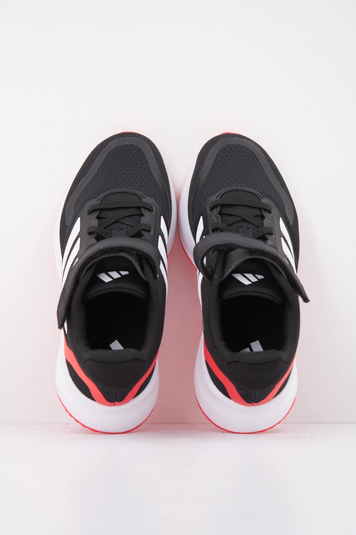 ADIDAS RUNFALCON  EL C en color NEGRO  (3)