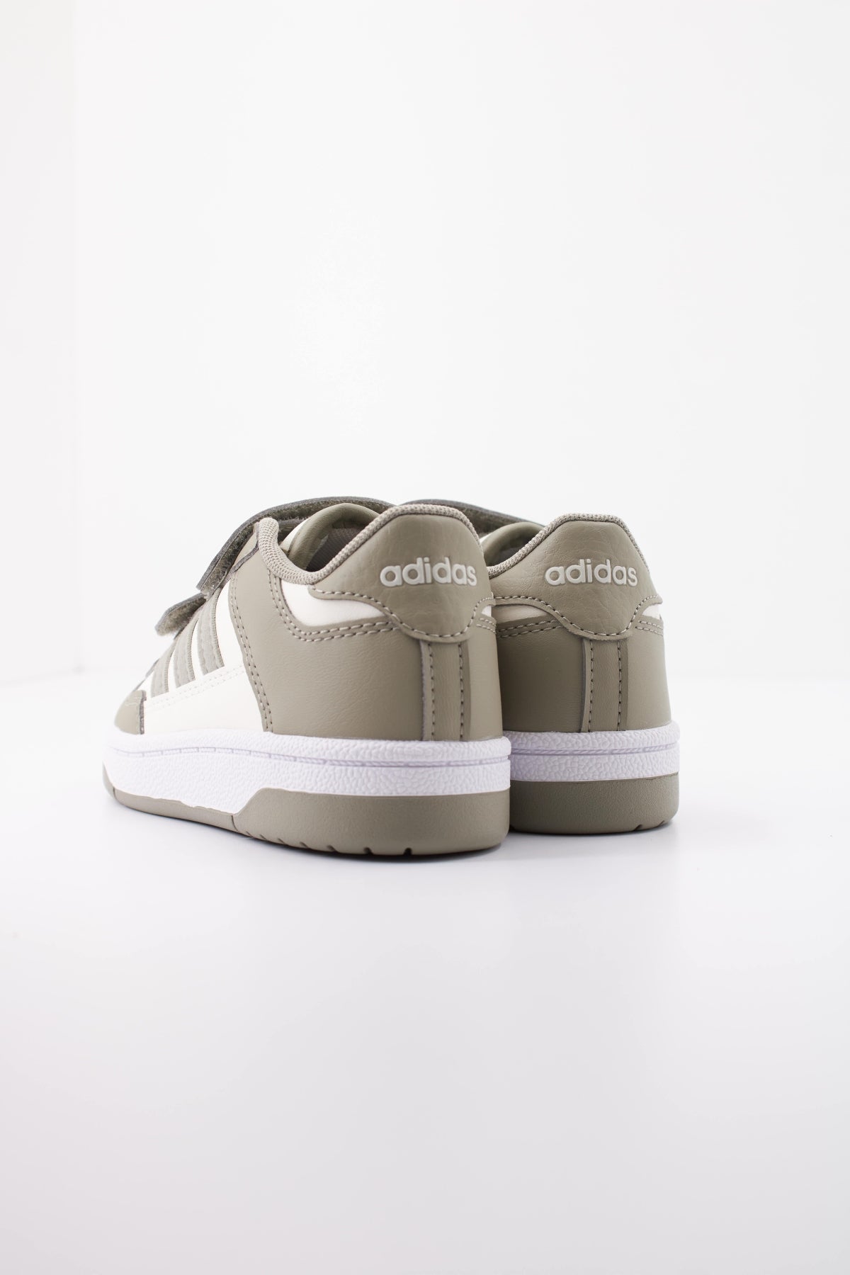 ADIDAS RAPID COURT CF C en color VERDE  (4)