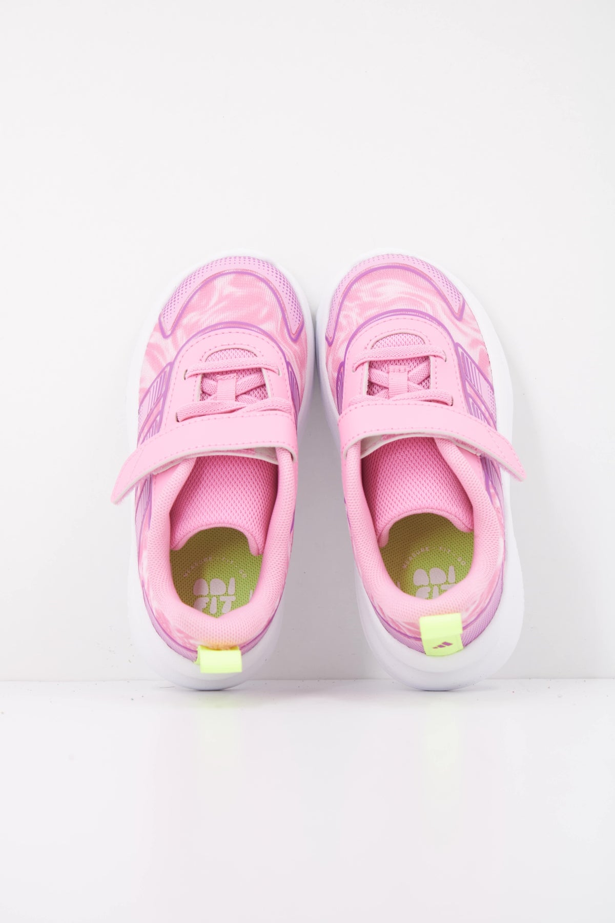 ADIDAS TENSAUR RUN . EL en color ROSA  (3)