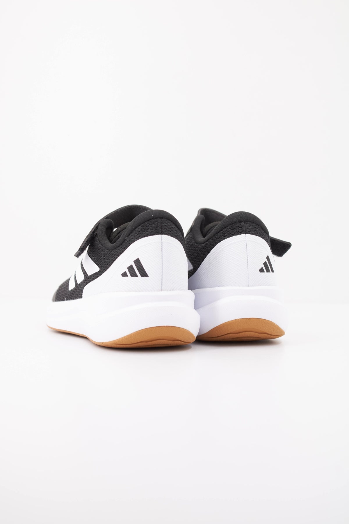 ADIDAS RUNFALCON  EL C en color NEGRO  (4)