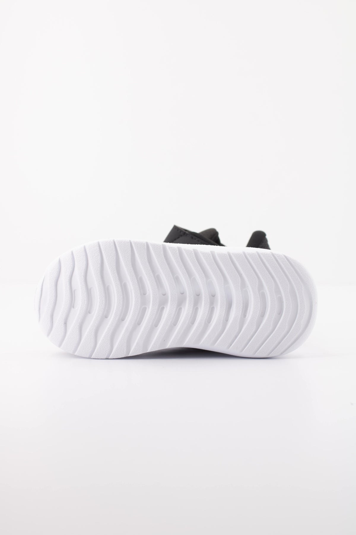ADIDAS RUNFALCON  EL I en color NEGRO  (5)