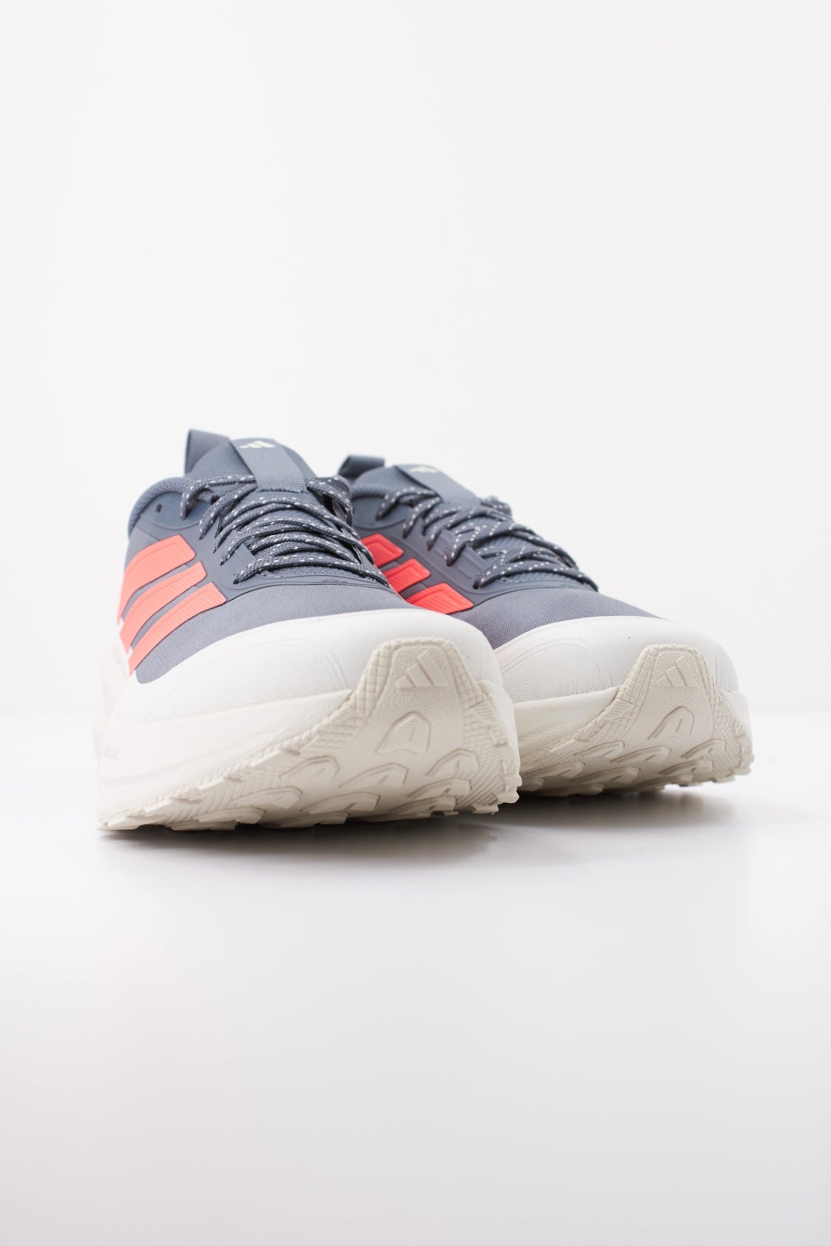 ADIDAS  en color GRIS  (2)