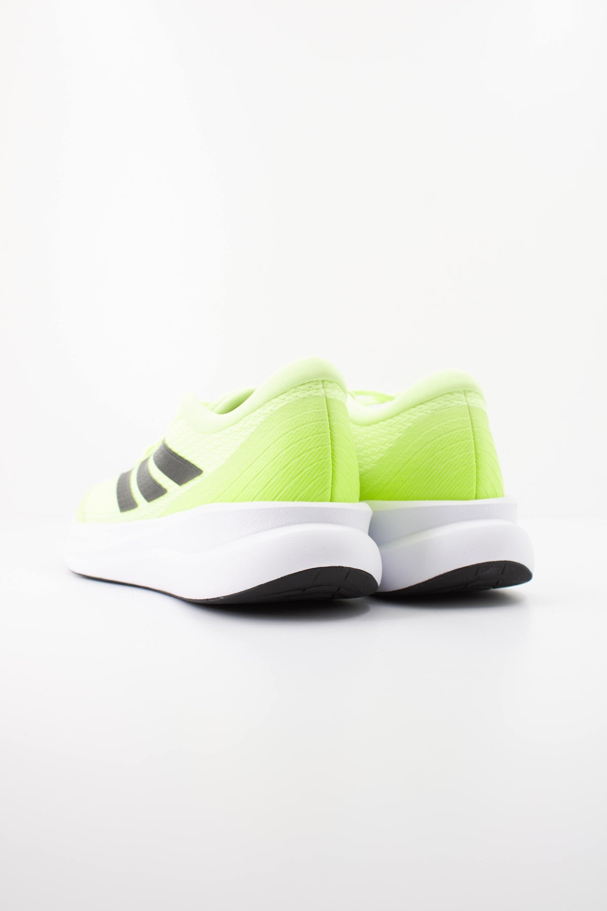 ADIDAS RUNFALCON  en color AMARILLO  (4)