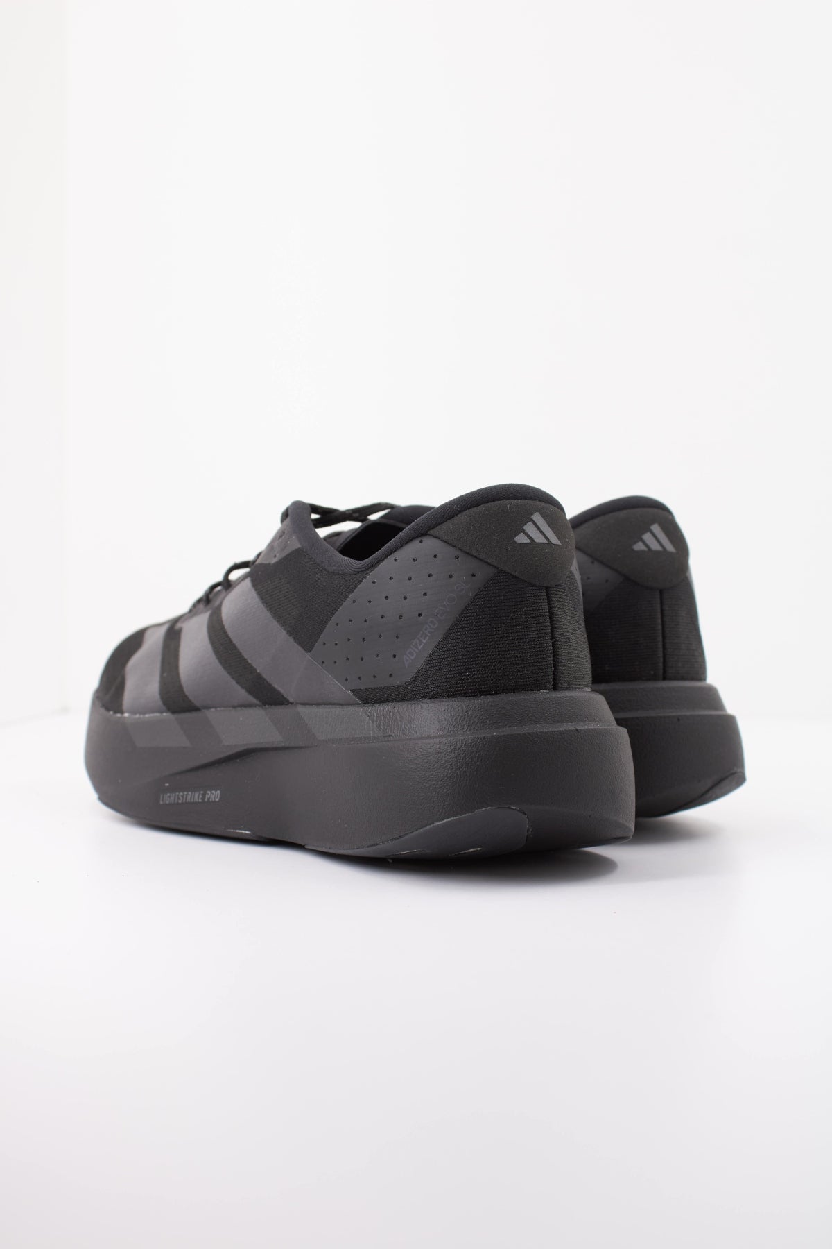 ADIDAS adizero Evo SL M en color NEGRO  (4)
