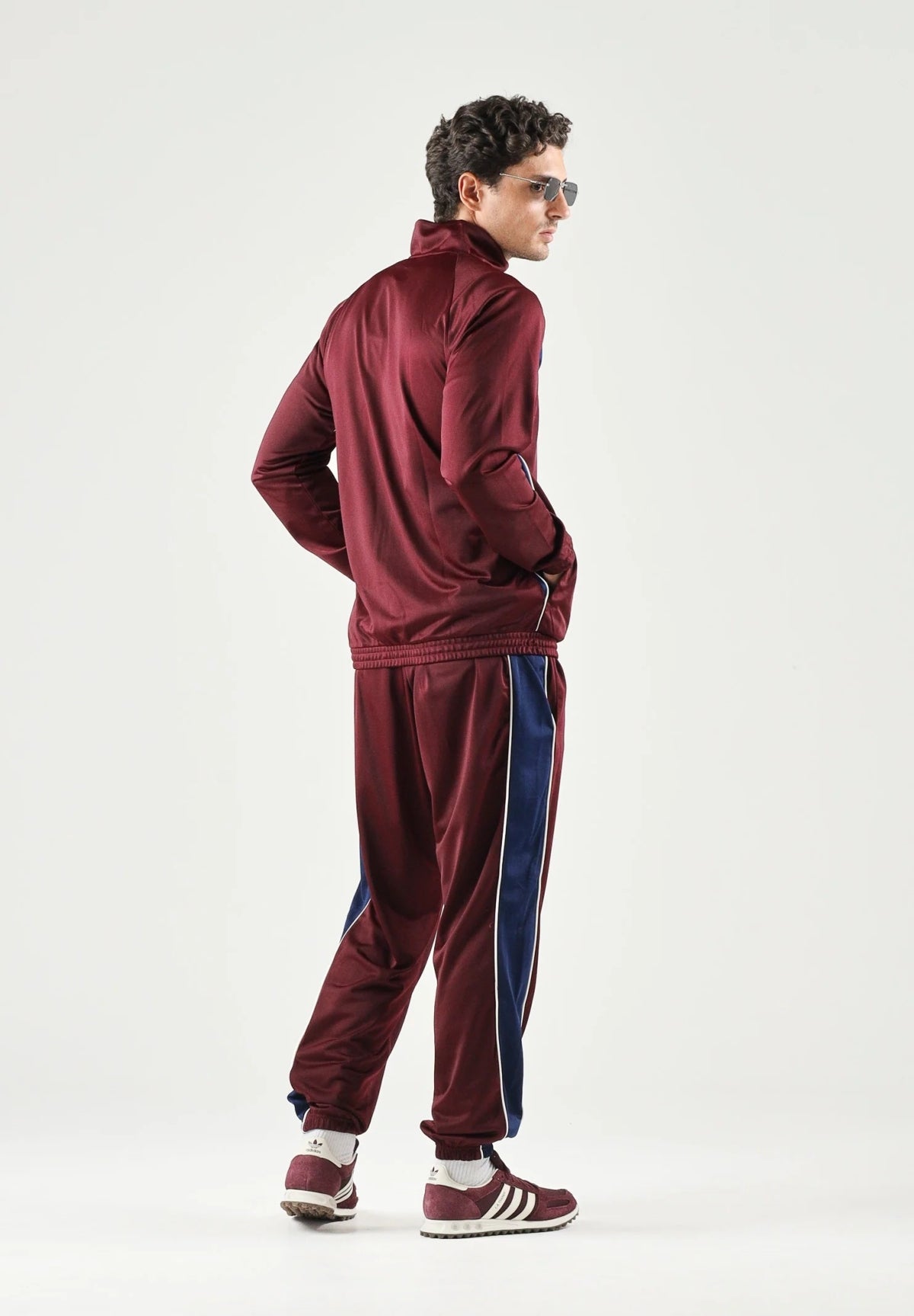 ADIDAS KH M  en color BURDEOS  (2)