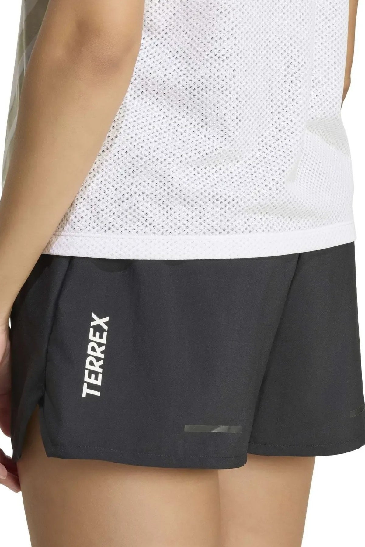 ADIDAS KE W XPR SHORTS en color   (5)