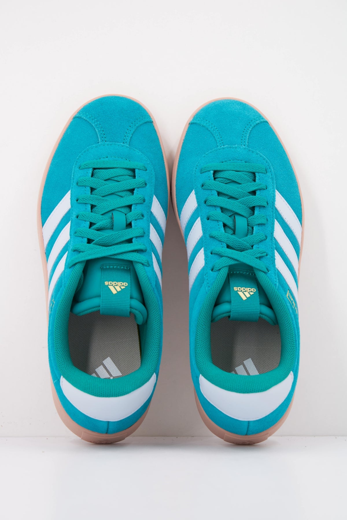 ADIDAS VL COURT . en color VERDE  (3)