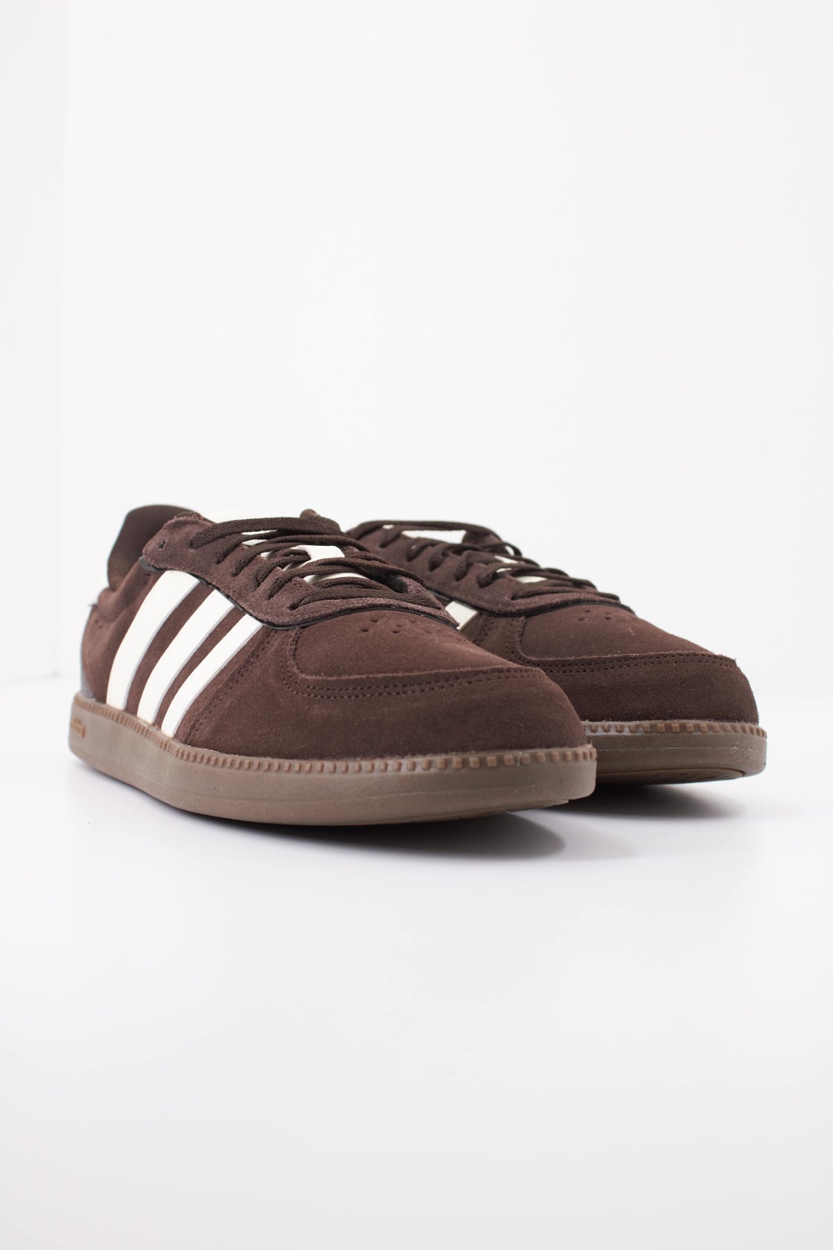 ADIDAS  en color MARRON  (2)