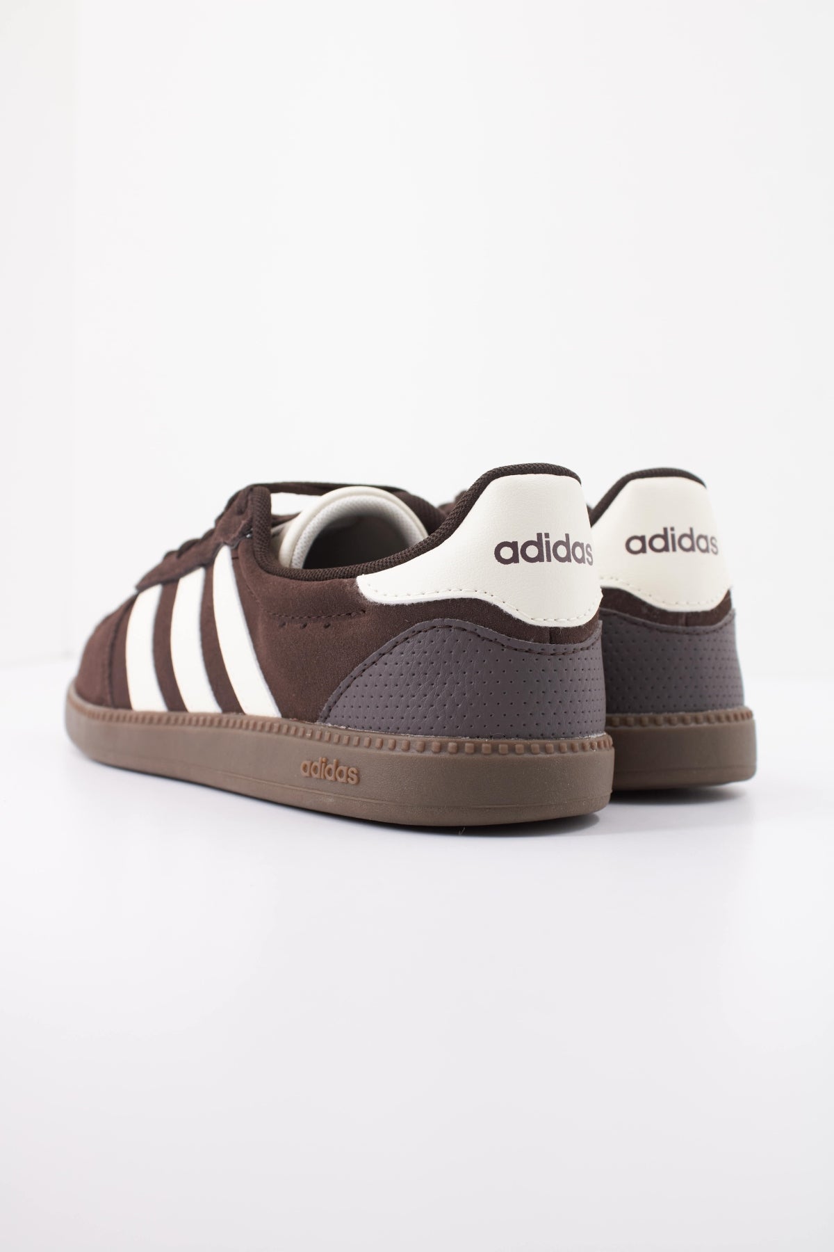 ADIDAS  en color MARRON  (4)