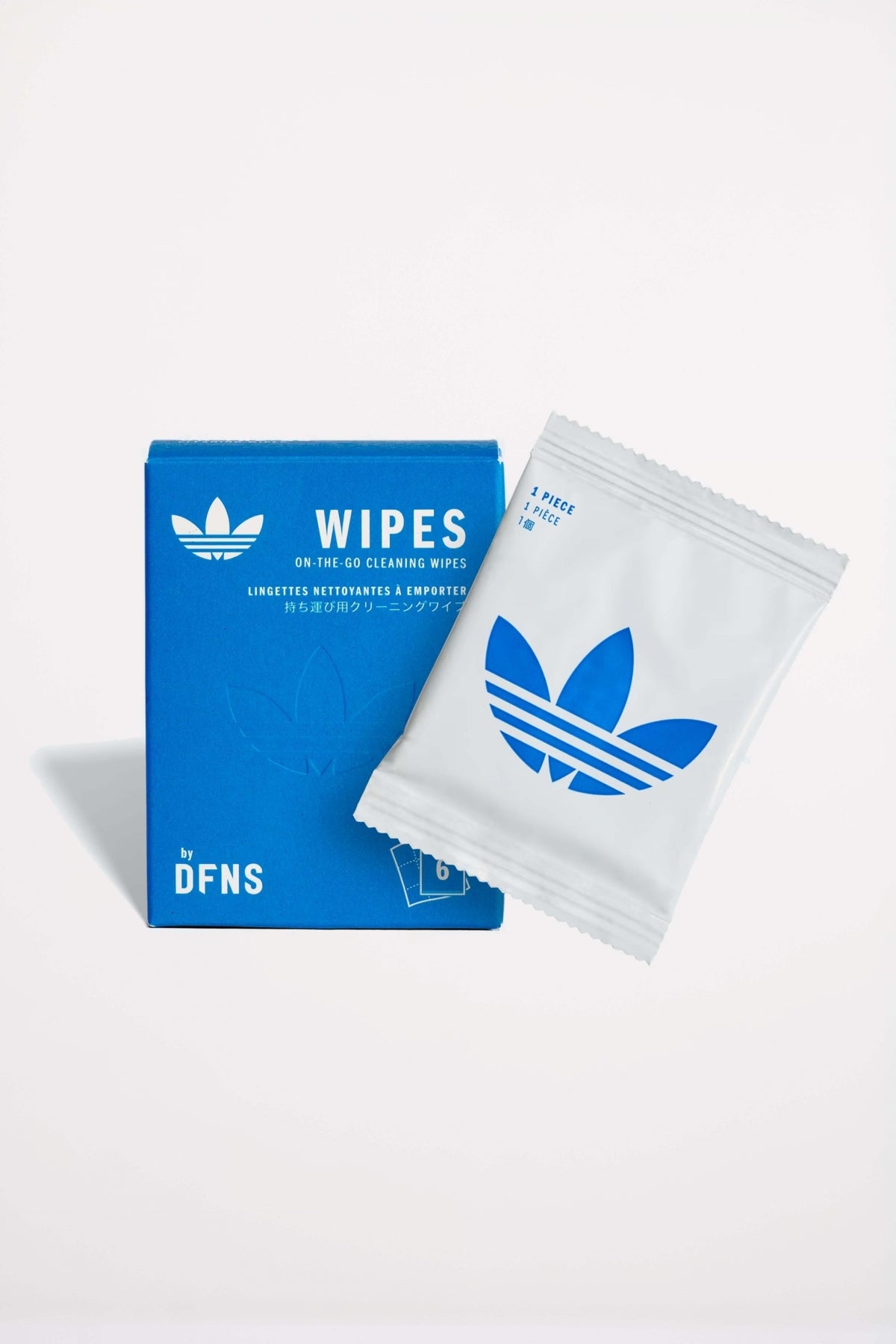 ADIDAS ORIGINALS WIPES ON THE GO CLEANING WIP en color AZUL  (2)