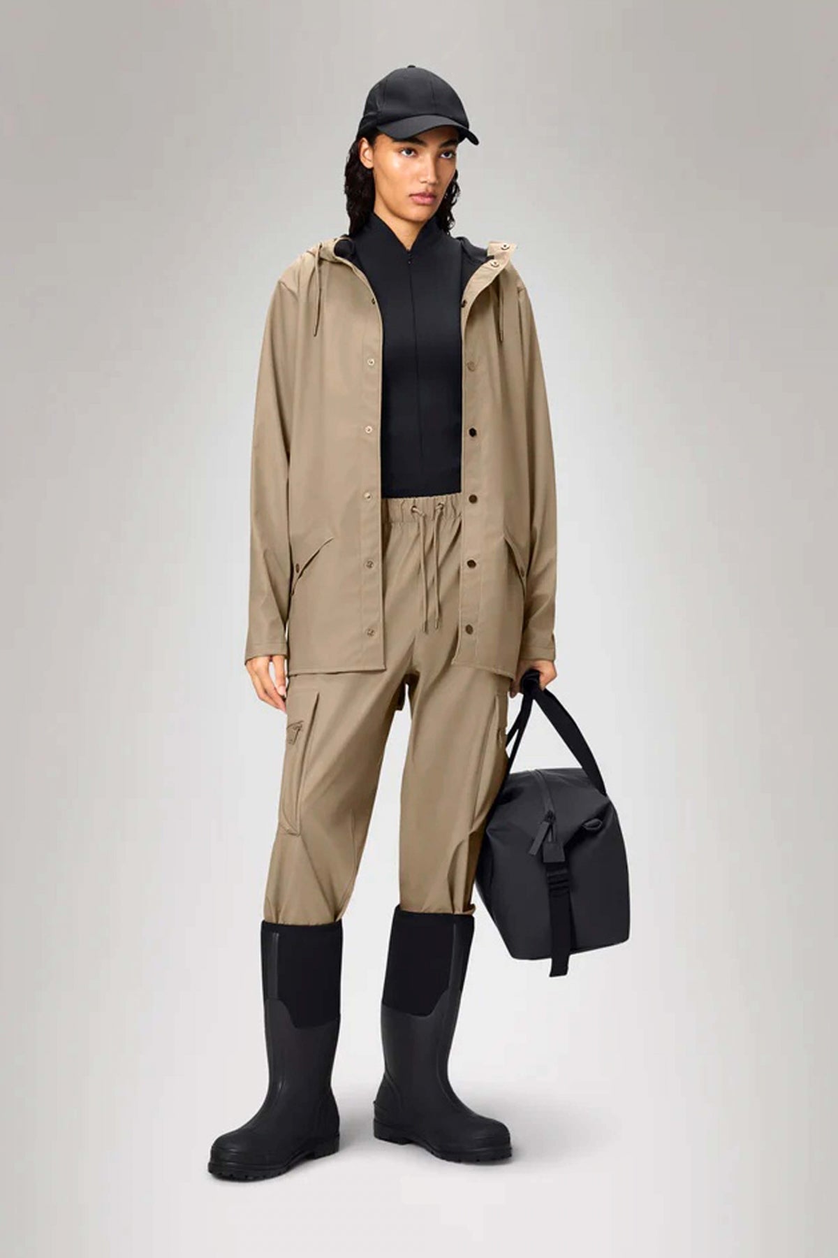 RAINS R LONG JACKET W en color BEIS  (4)