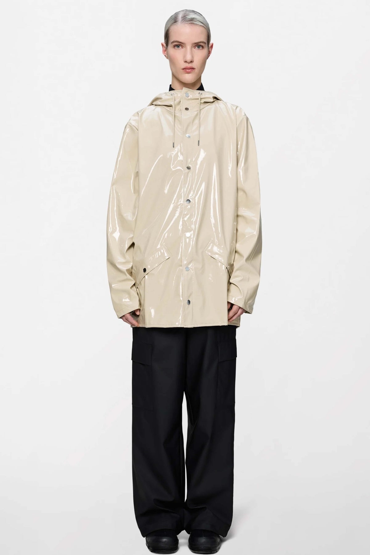 RAINS JACKET W en color MARRON CLARO  (3)